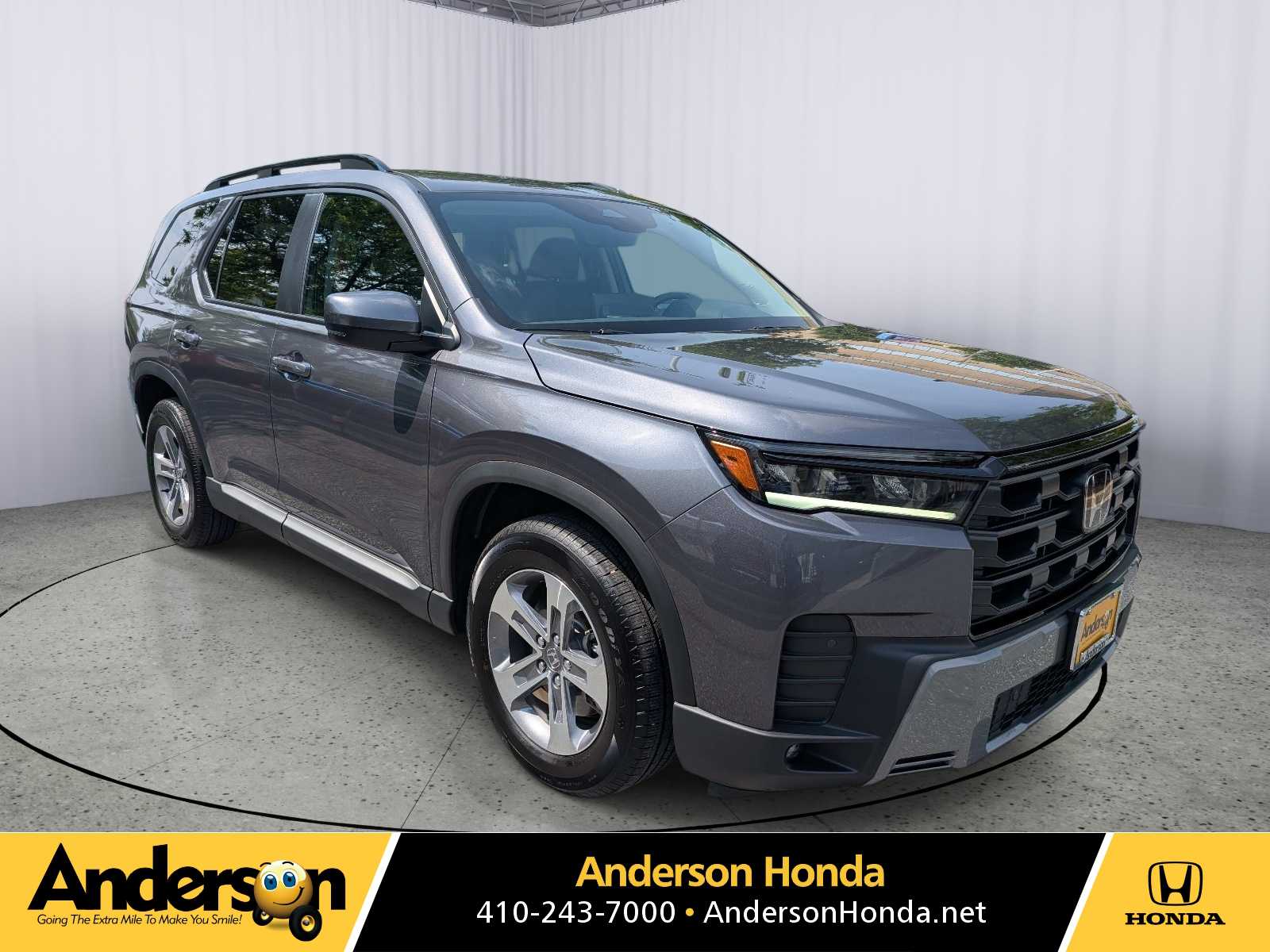 Gray (Modern Steel Metallic) 2026 Honda Pilot SUV / Crossover All-Wheel Drive Automatic