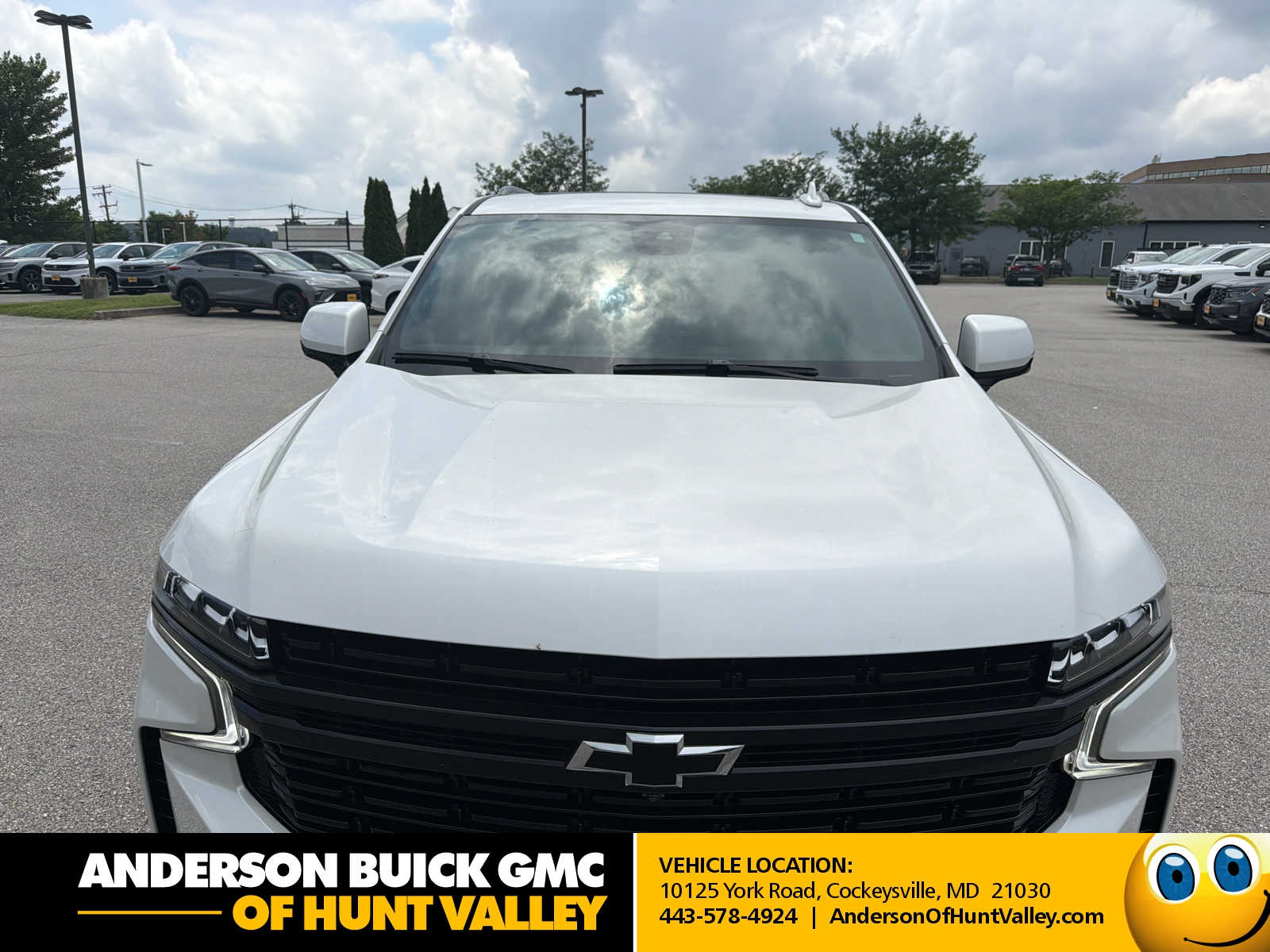 White (Iridescent Pearl Tricoat) 2024 Chevrolet Tahoe SUV / Crossover Four-Wheel Drive Automatic