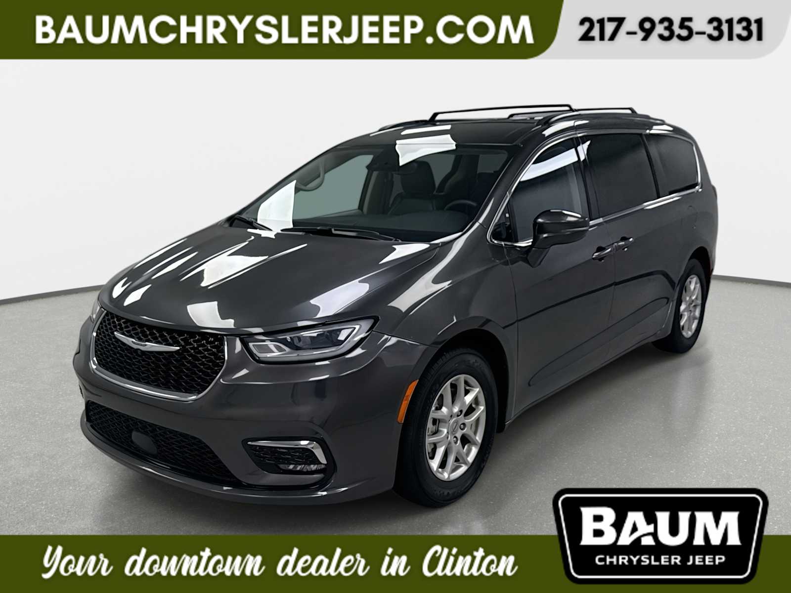 Gray (Granite Crystal Metallic Clearcoat) 2022 Chrysler Pacifica Touring L FWD Minivan Front-Wheel Drive 9-Speed Automatic