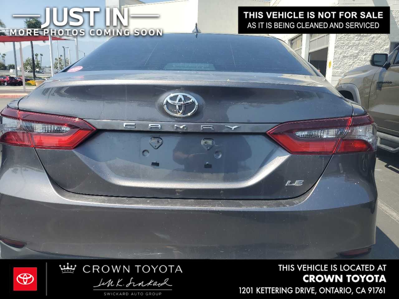 View vehicle photo 3