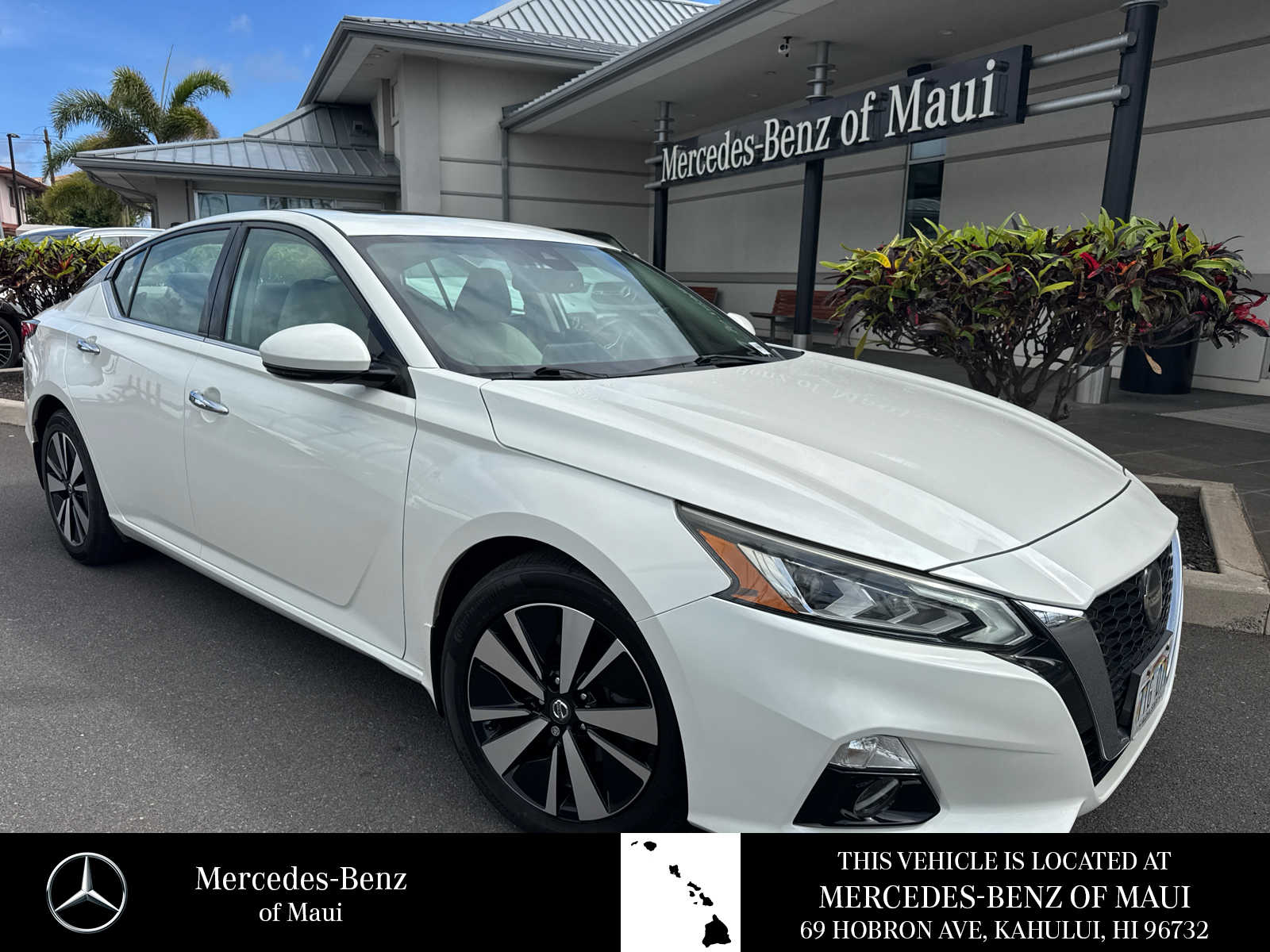 Pearl White Tricoat 2019 Nissan Altima 2.5 SV FWD Sedan Front-Wheel Drive Continuously Variable Transmission