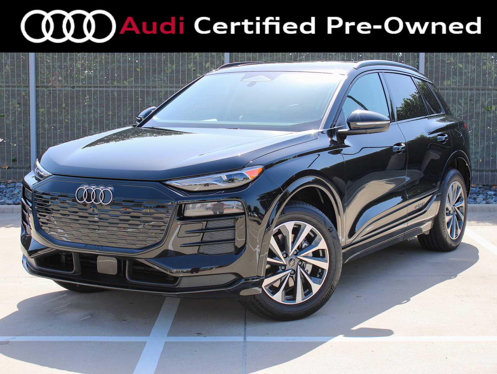 2025 Audi Q6 e-tron Premium