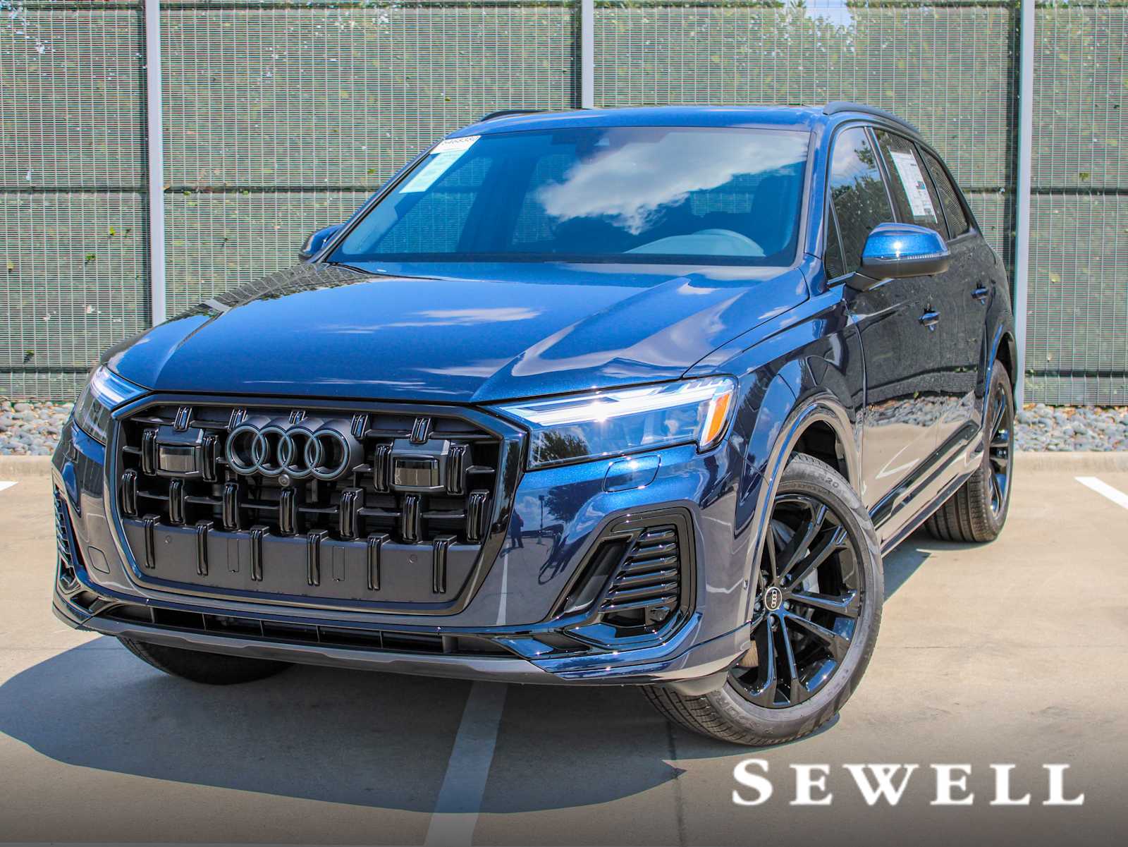 New 2026 Audi Q7 Premium