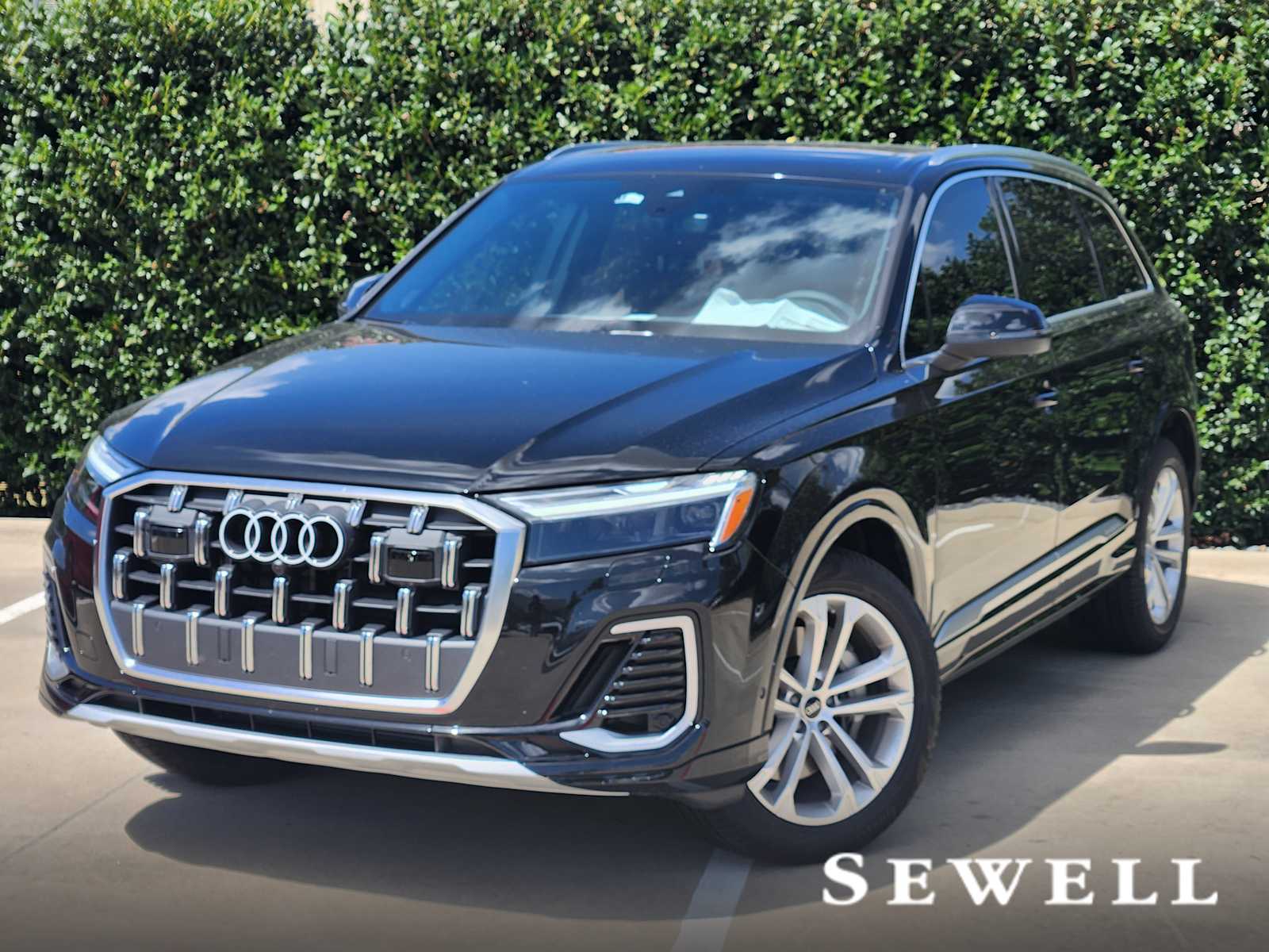 2026 Audi Q7 Premium Plus