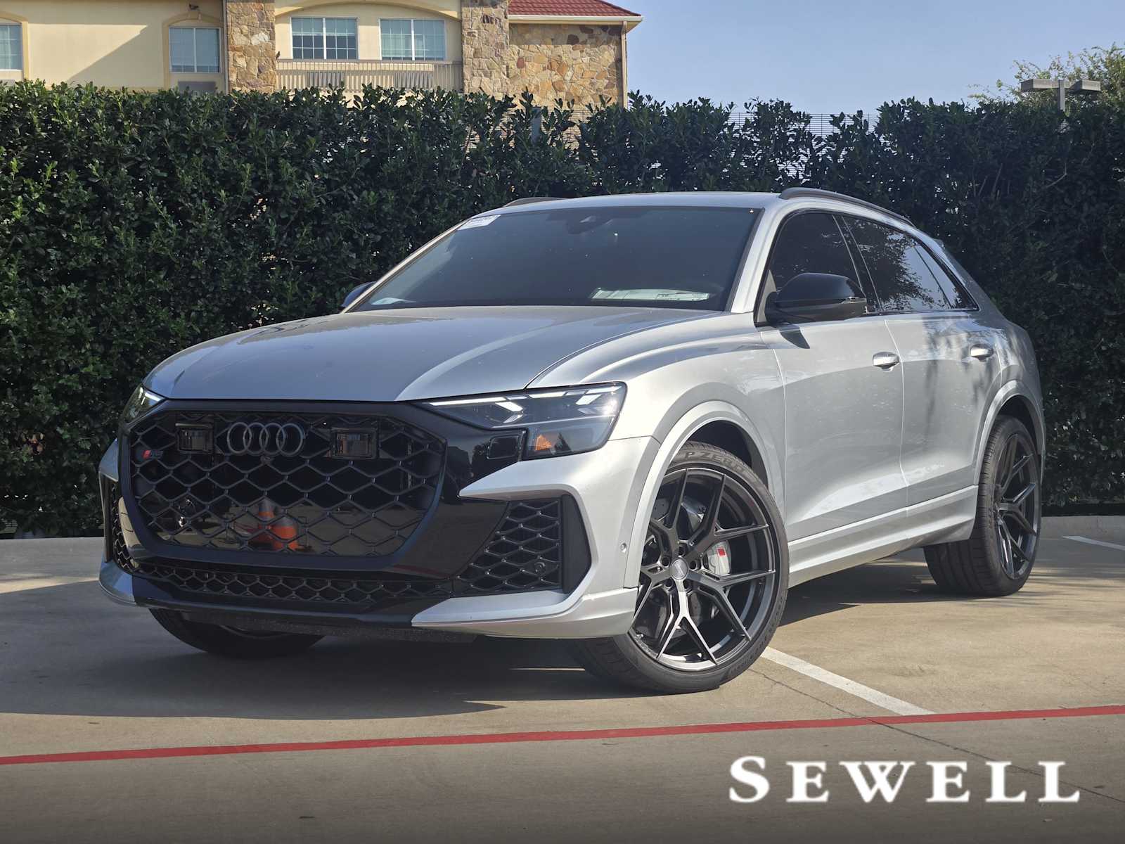 2026 Audi RS Q8 performance