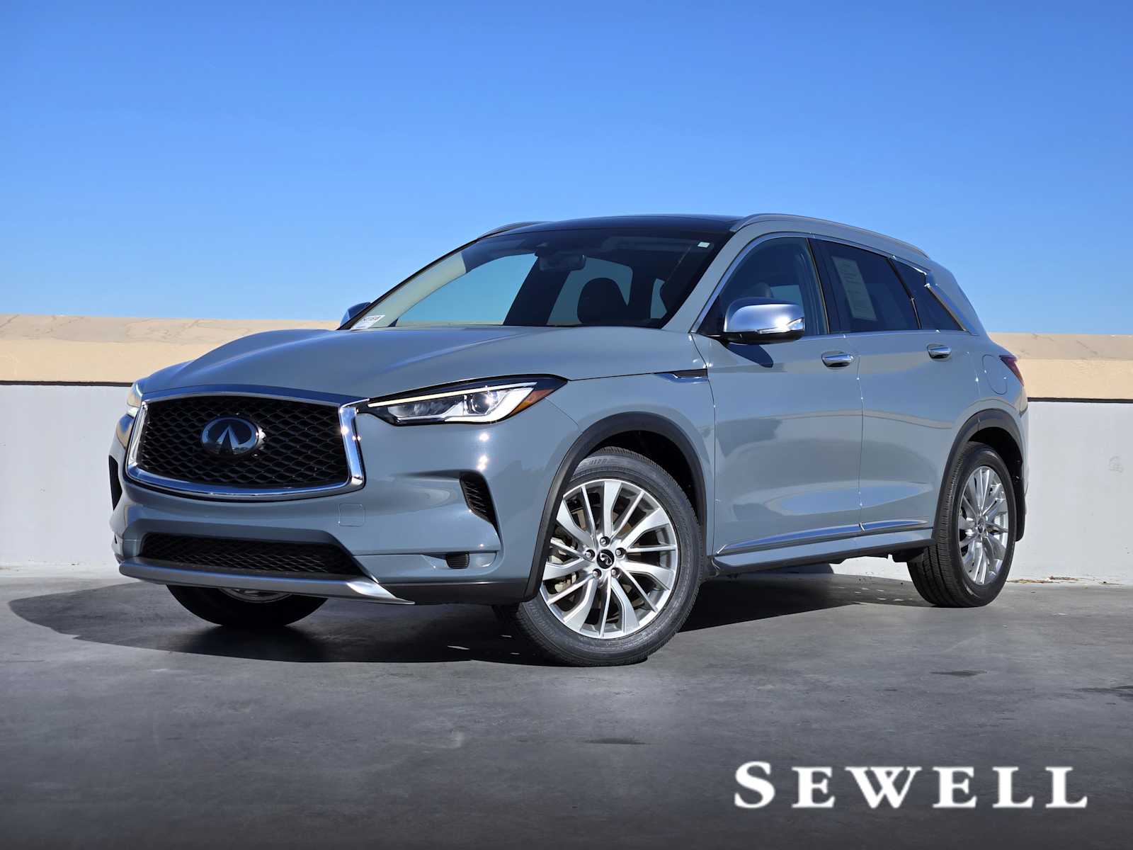 2023 INFINITI QX50 Luxe