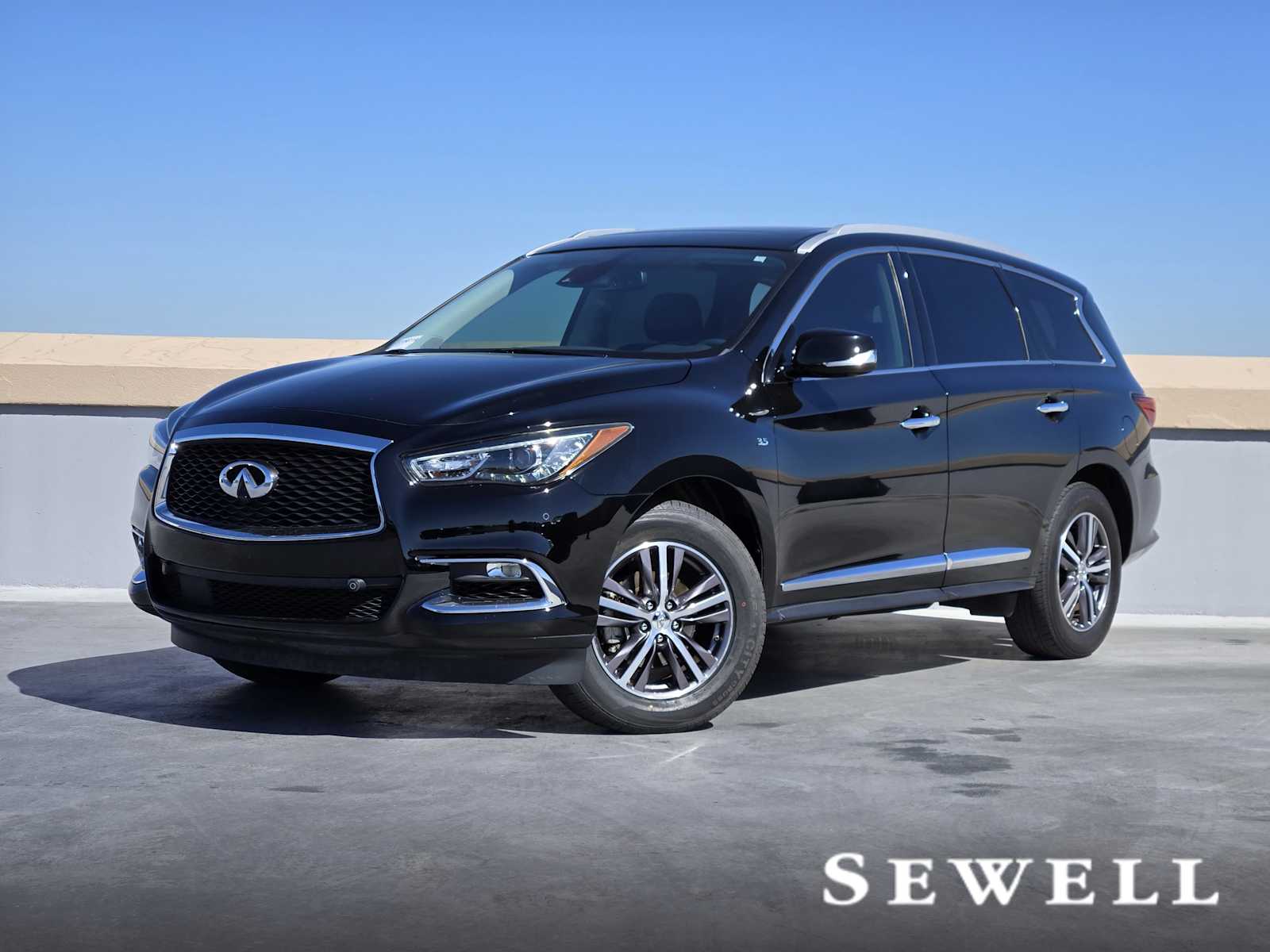 2019 INFINITI QX60 LUXE