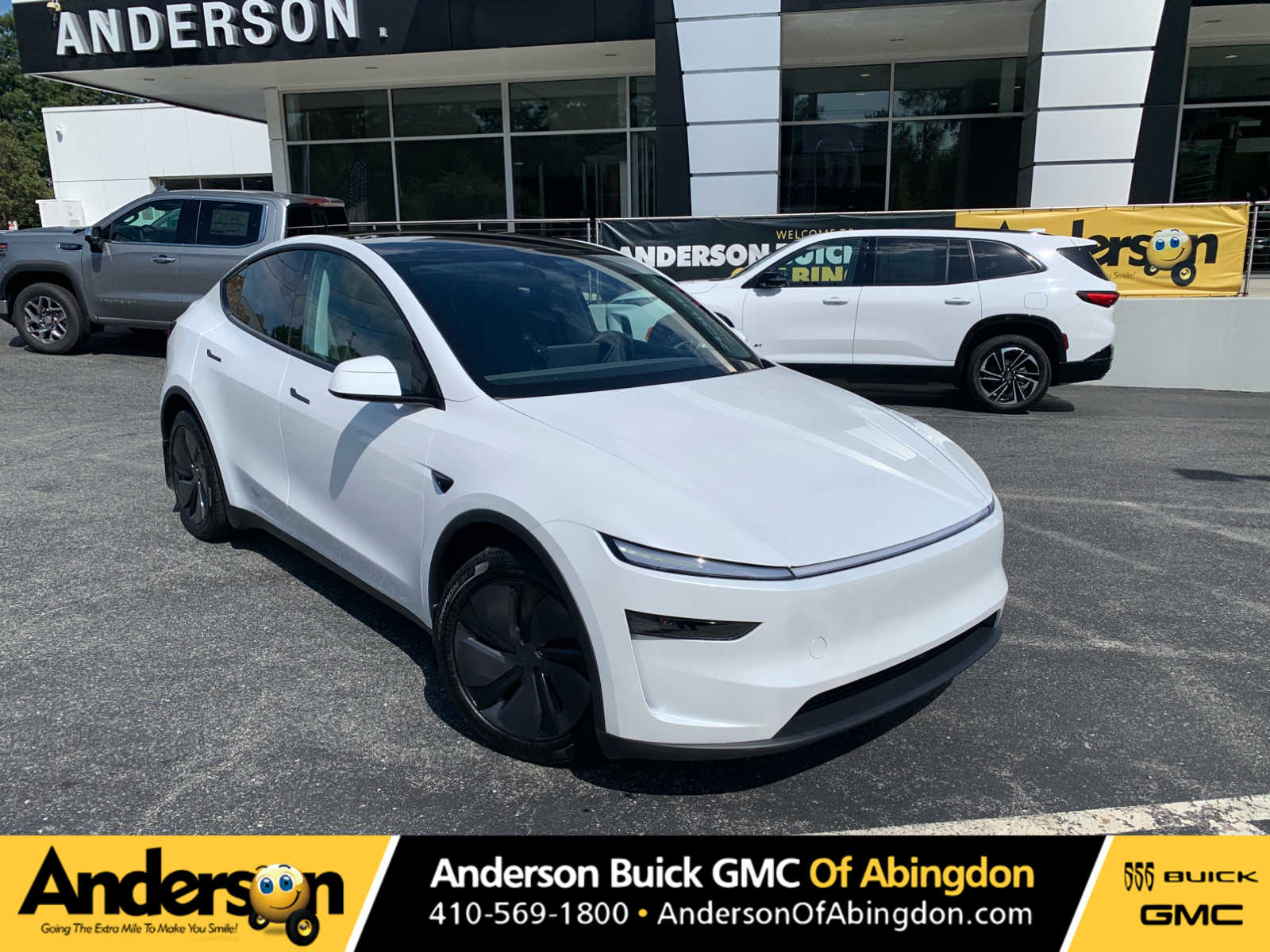 Pearl White Multi-Coat 2026 Tesla Model Y SUV / Crossover All-Wheel Drive 1-Speed Automatic