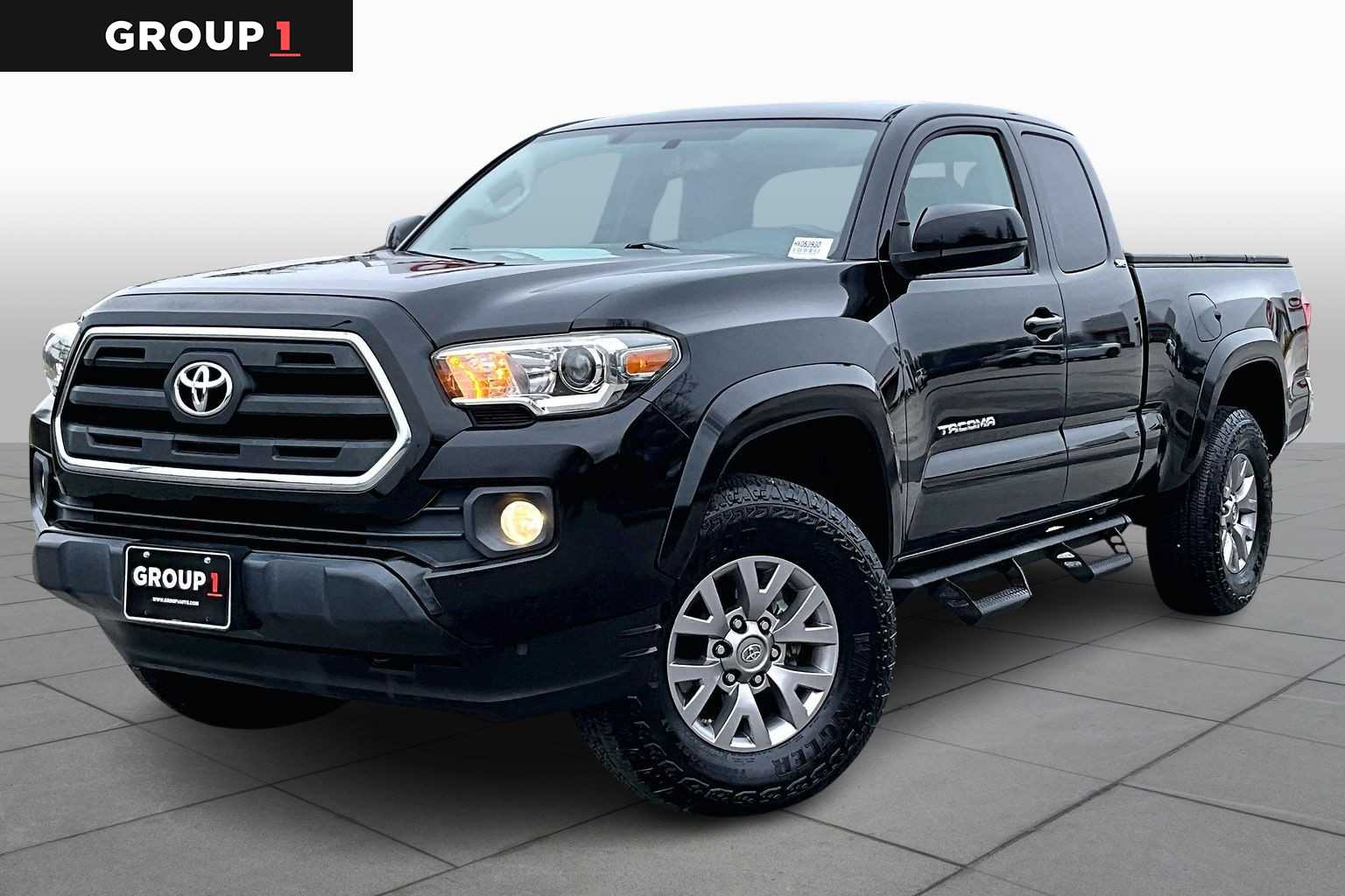 2017 Toyota Tacoma SR5 V6 Access Cab 4WD
