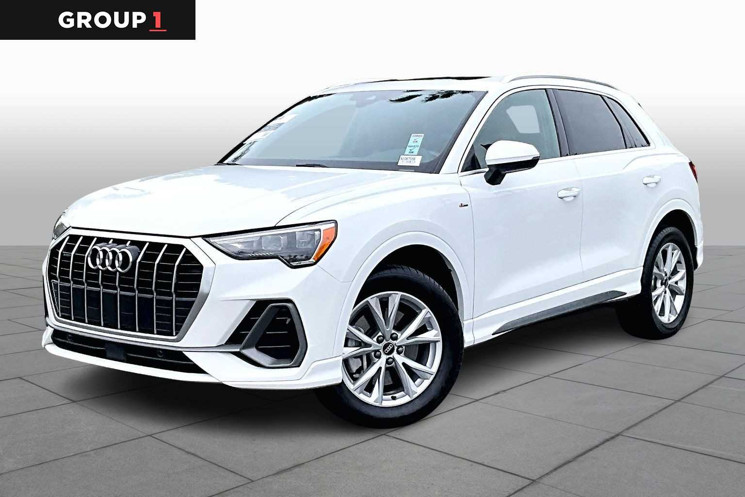 2022 Audi Q3 quattro Premium S Line 45 TFSI