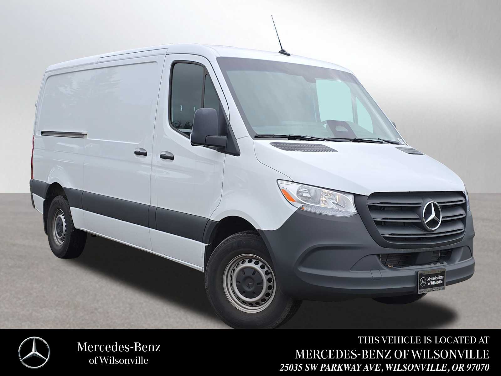 2025 Mercedes-Benz Sprinter Cargo 2500 144 RWD