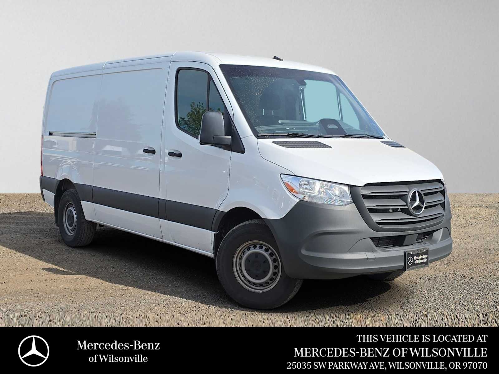 Arctic White 2025 Mercedes-Benz Sprinter Cargo 2500 144 RWD Van Rear-Wheel Drive 9-Speed Automatic
