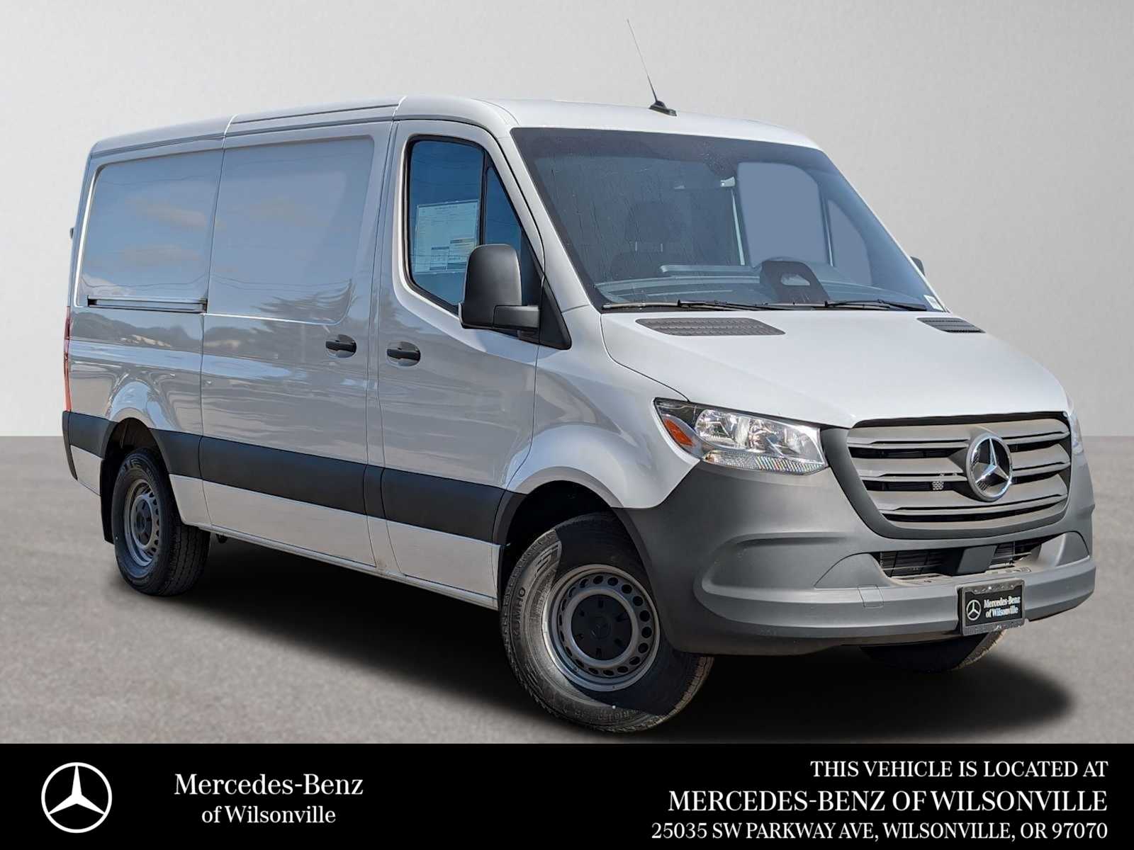 Arctic White 2025 Mercedes-Benz Sprinter Cargo 2500 144 RWD Van Rear-Wheel Drive 9-Speed Automatic