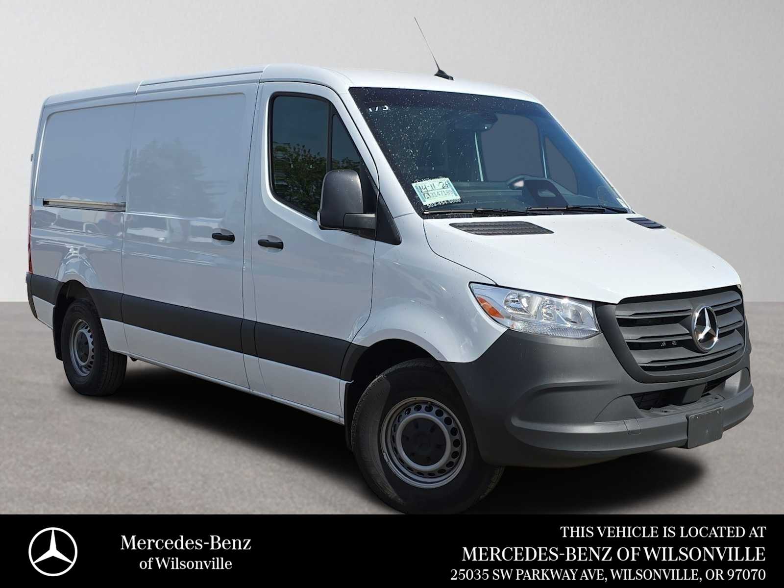 Arctic White 2025 Mercedes-Benz Sprinter Cargo 2500 144 RWD Van Rear-Wheel Drive 9-Speed Automatic