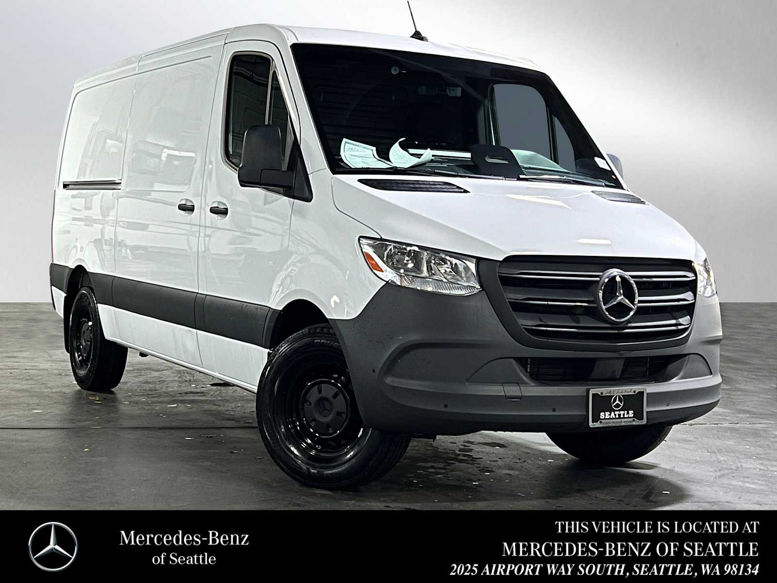 2025 Mercedes-Benz Sprinter Cargo 2500 144 RWD