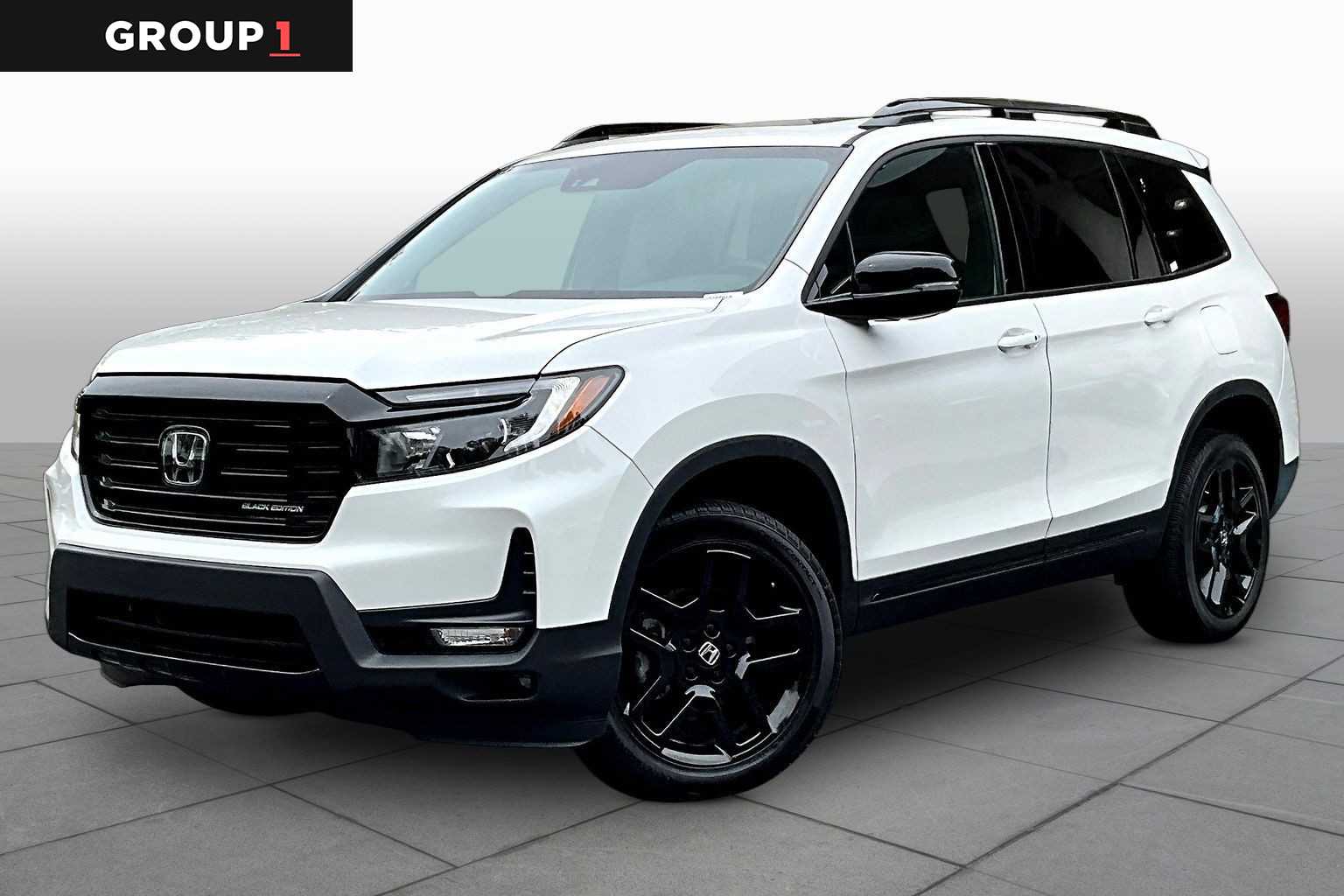 Platinum White Pearl 2025 Honda Passport Black Edition AWD SUV / Crossover All-Wheel Drive 9-Speed Automatic