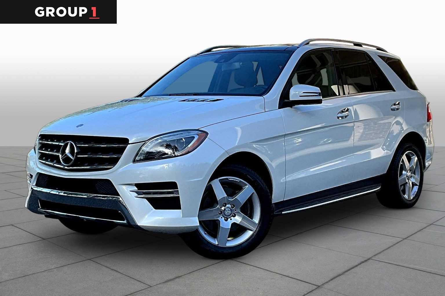 designo Diamond White Metallic 2015 Mercedes-Benz M-Class ML 400 4MATIC SUV / Crossover All-Wheel Drive 7-Speed Automatic
