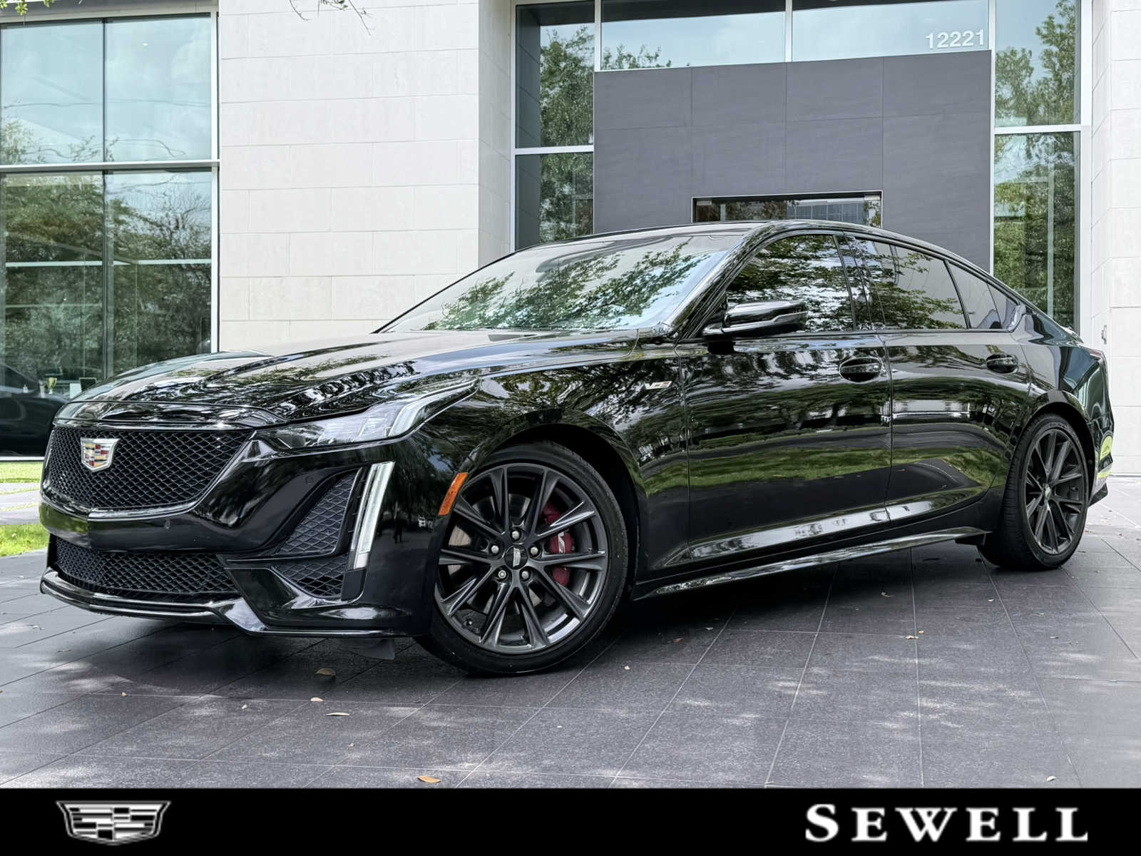 2022 Cadillac CT5-V 
