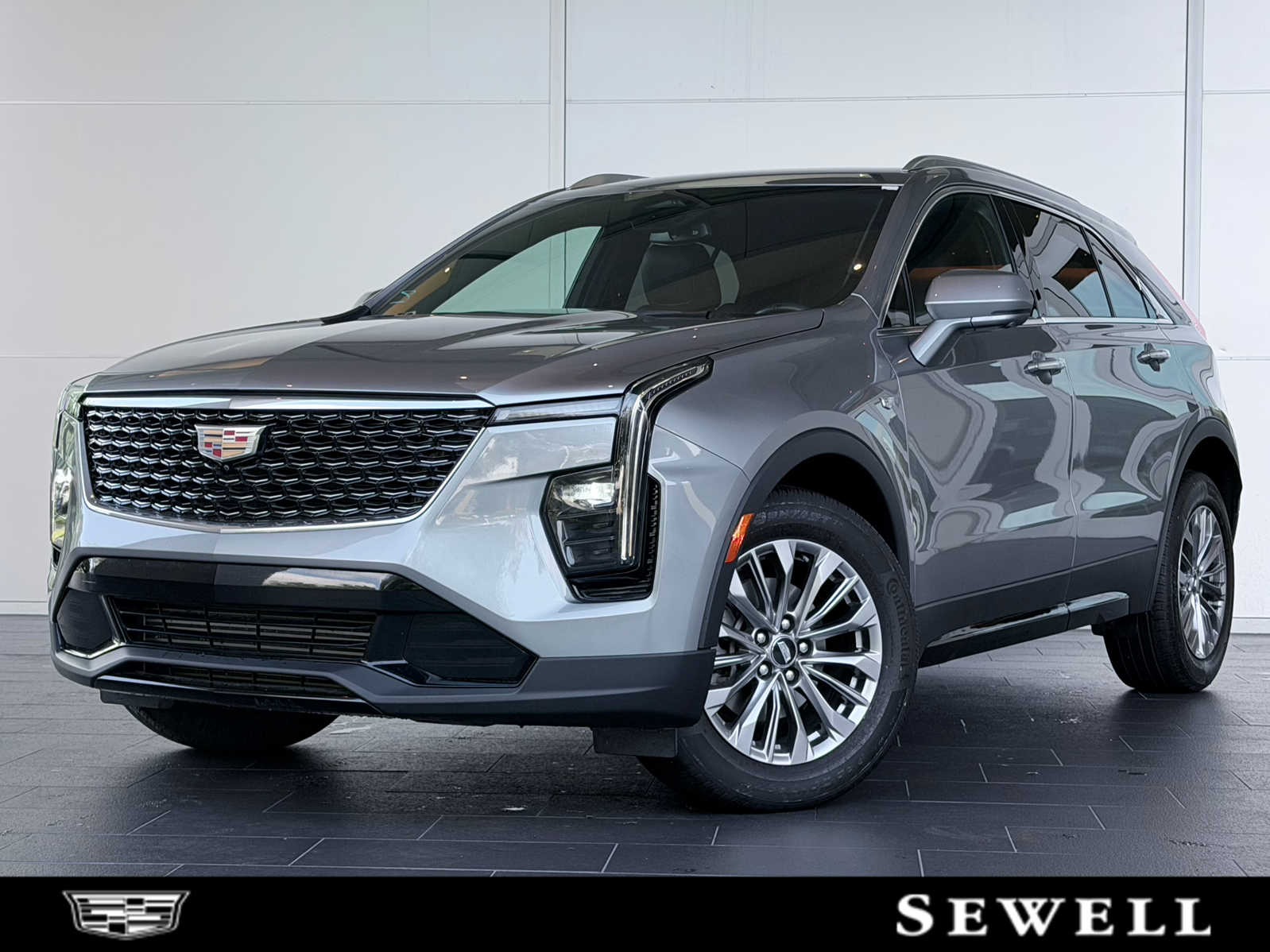 2025 Cadillac XT4 FWD Premium Luxury