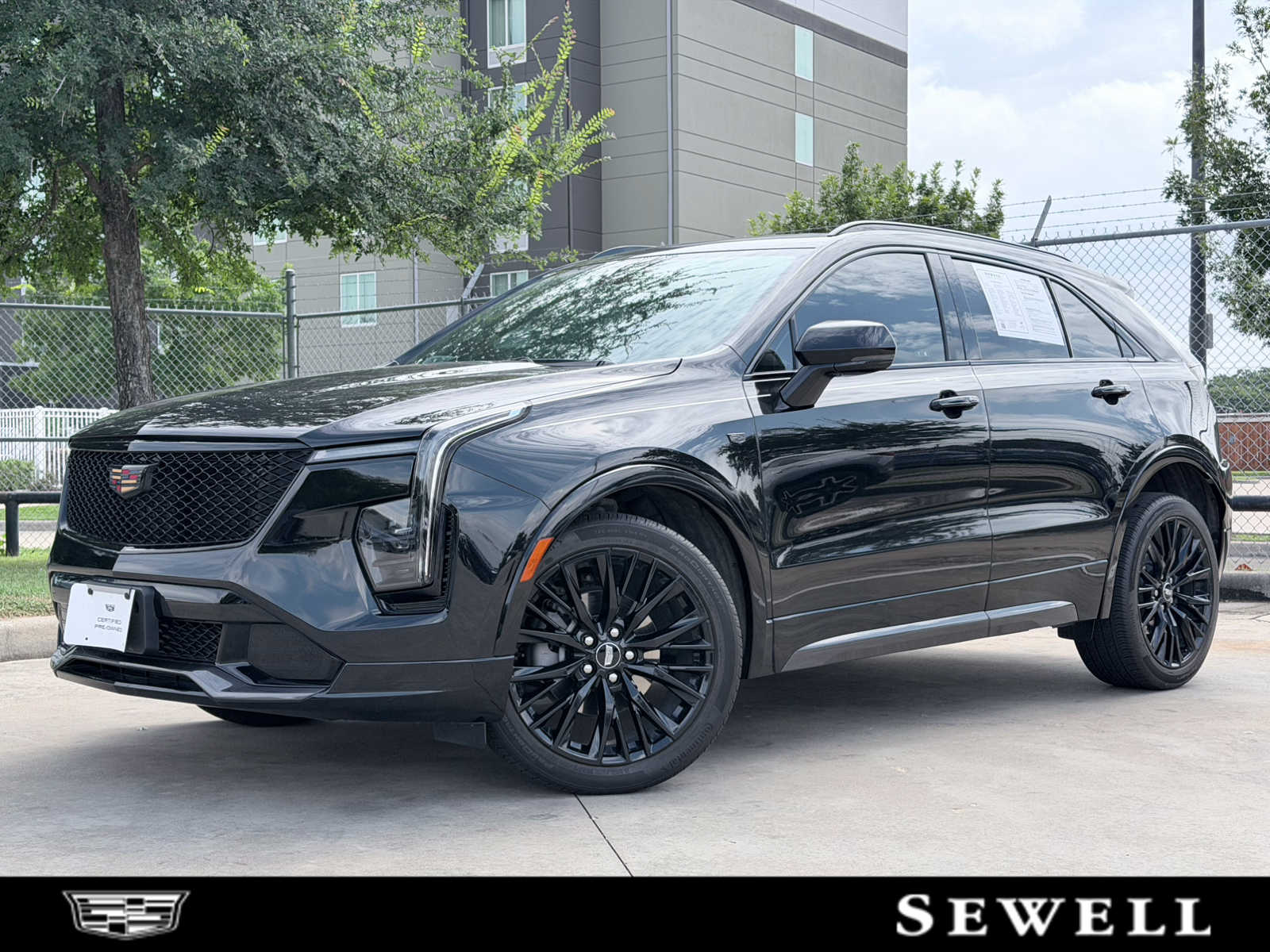 2024 Cadillac XT4 Sport's photo