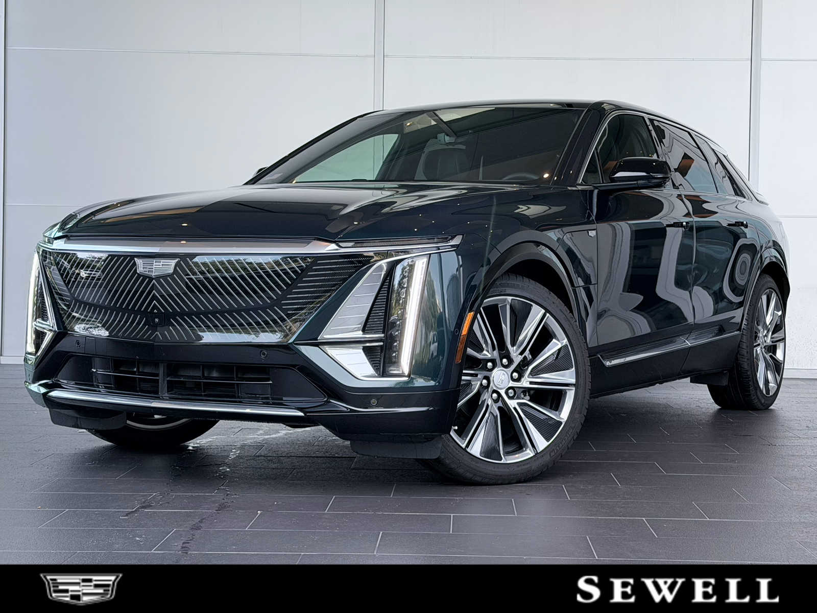 2025 Cadillac LYRIQ Luxury