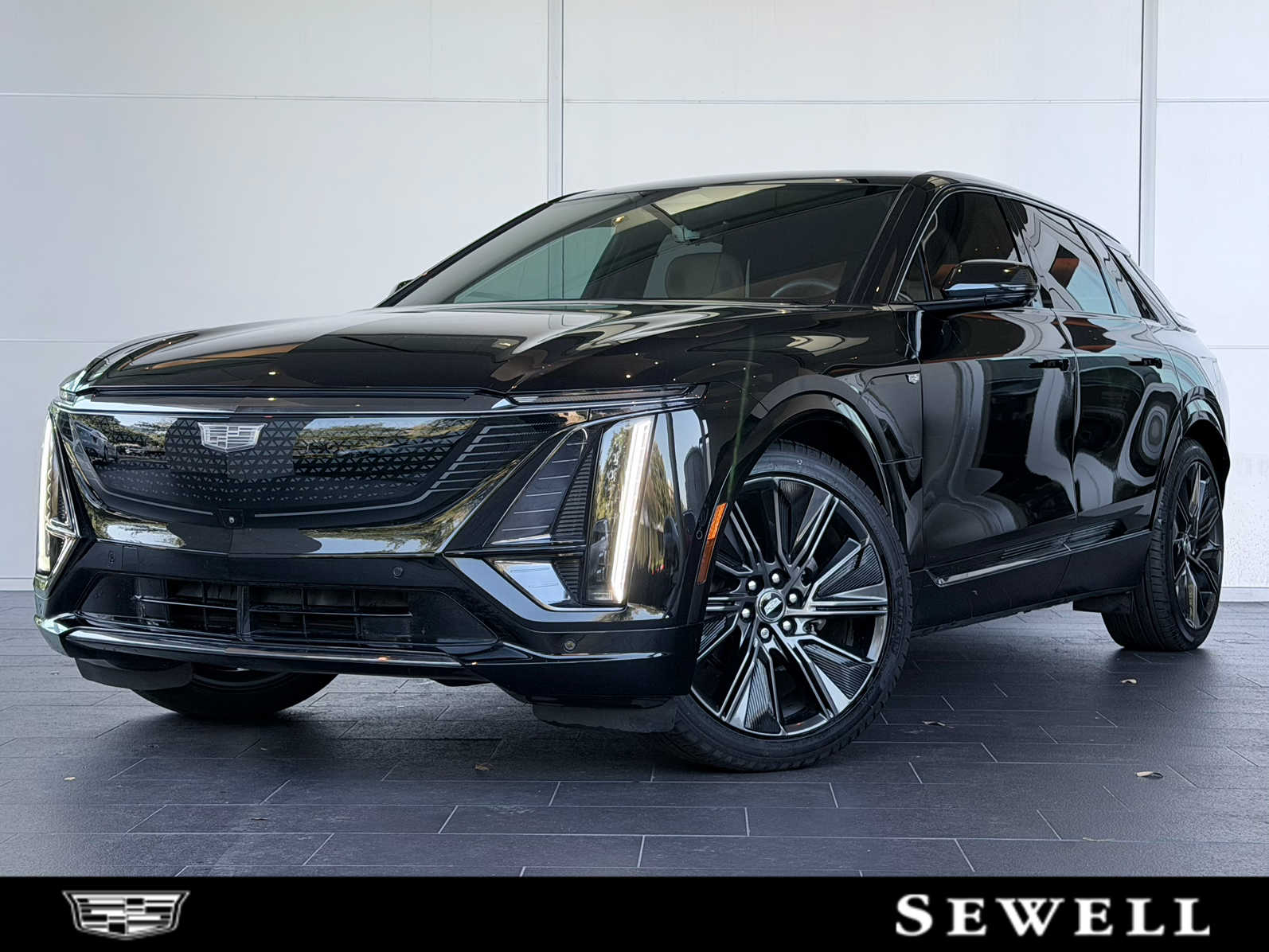 2024 Cadillac LYRIQ Sport