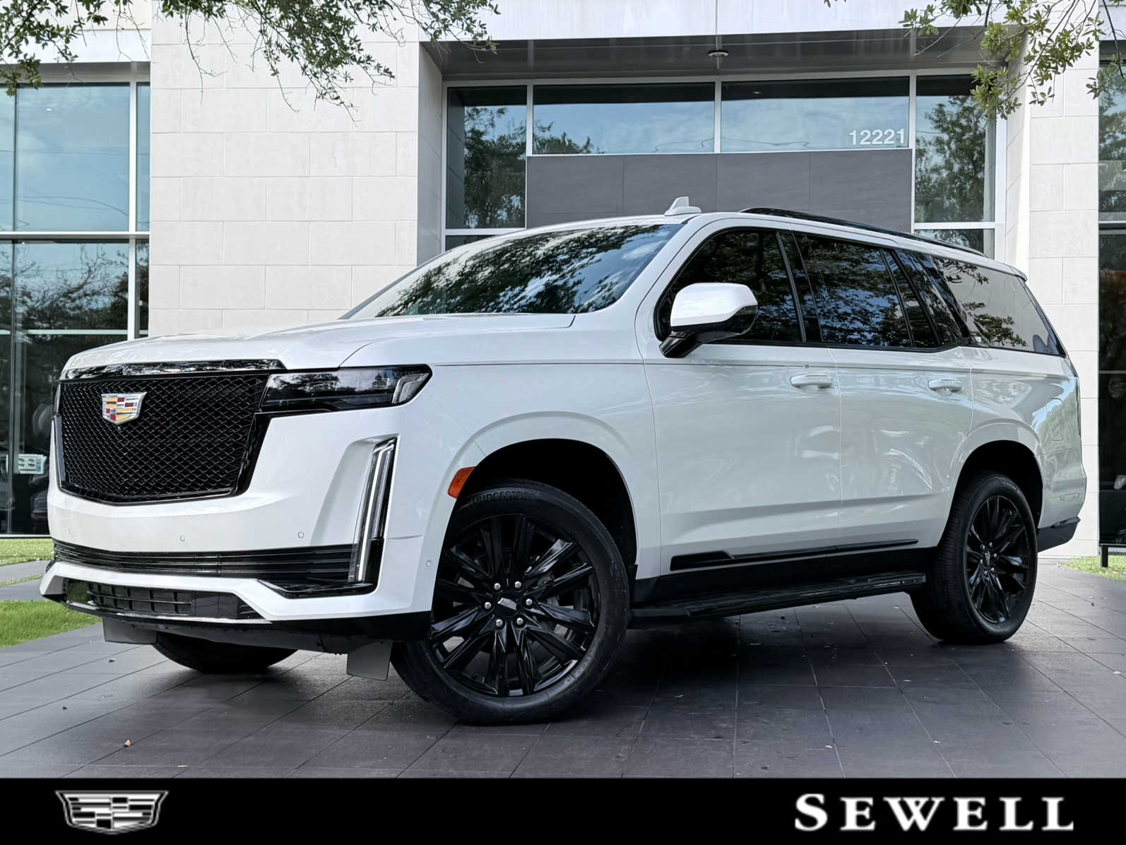 2023 Cadillac Escalade 4WD Sport Platinum