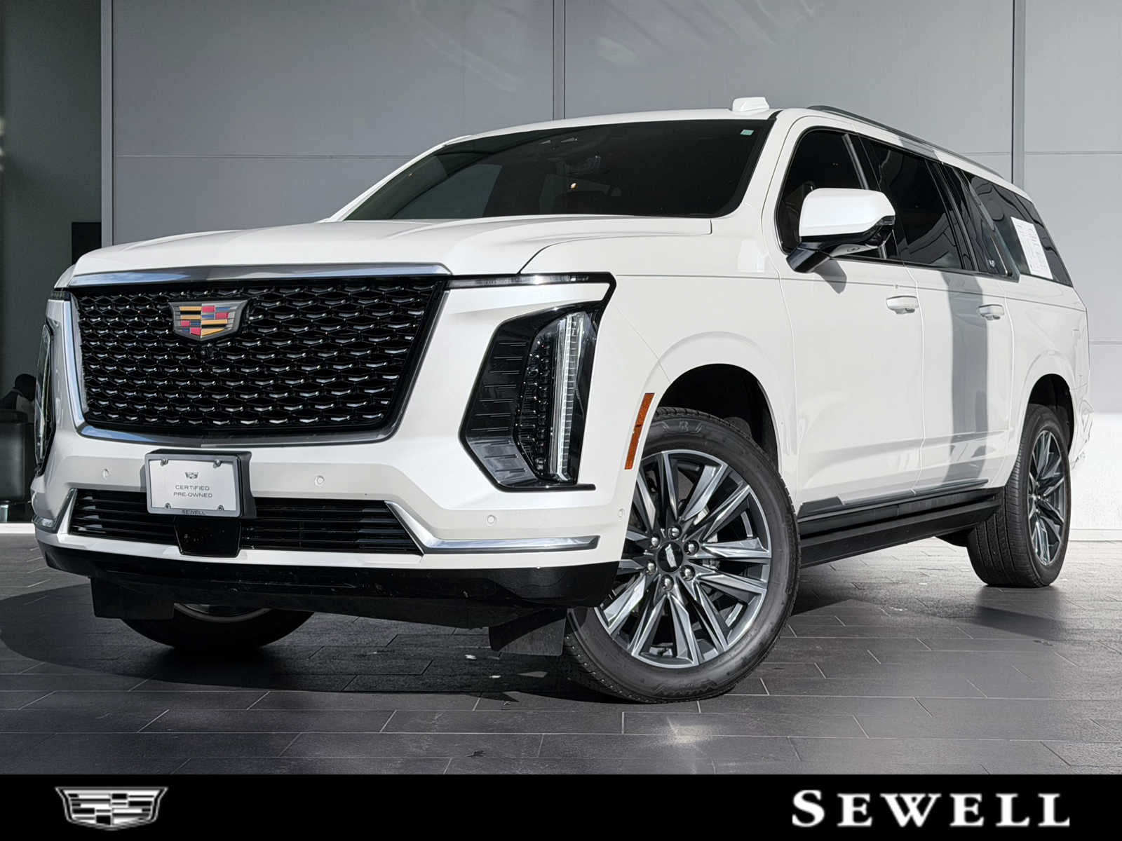 2025 Cadillac Escalade ESV 4WD Premium Luxury