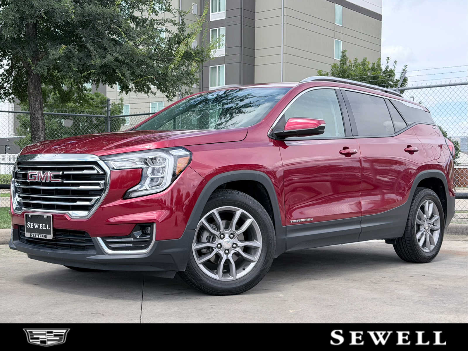2022 GMC Terrain SLT FWD's photo