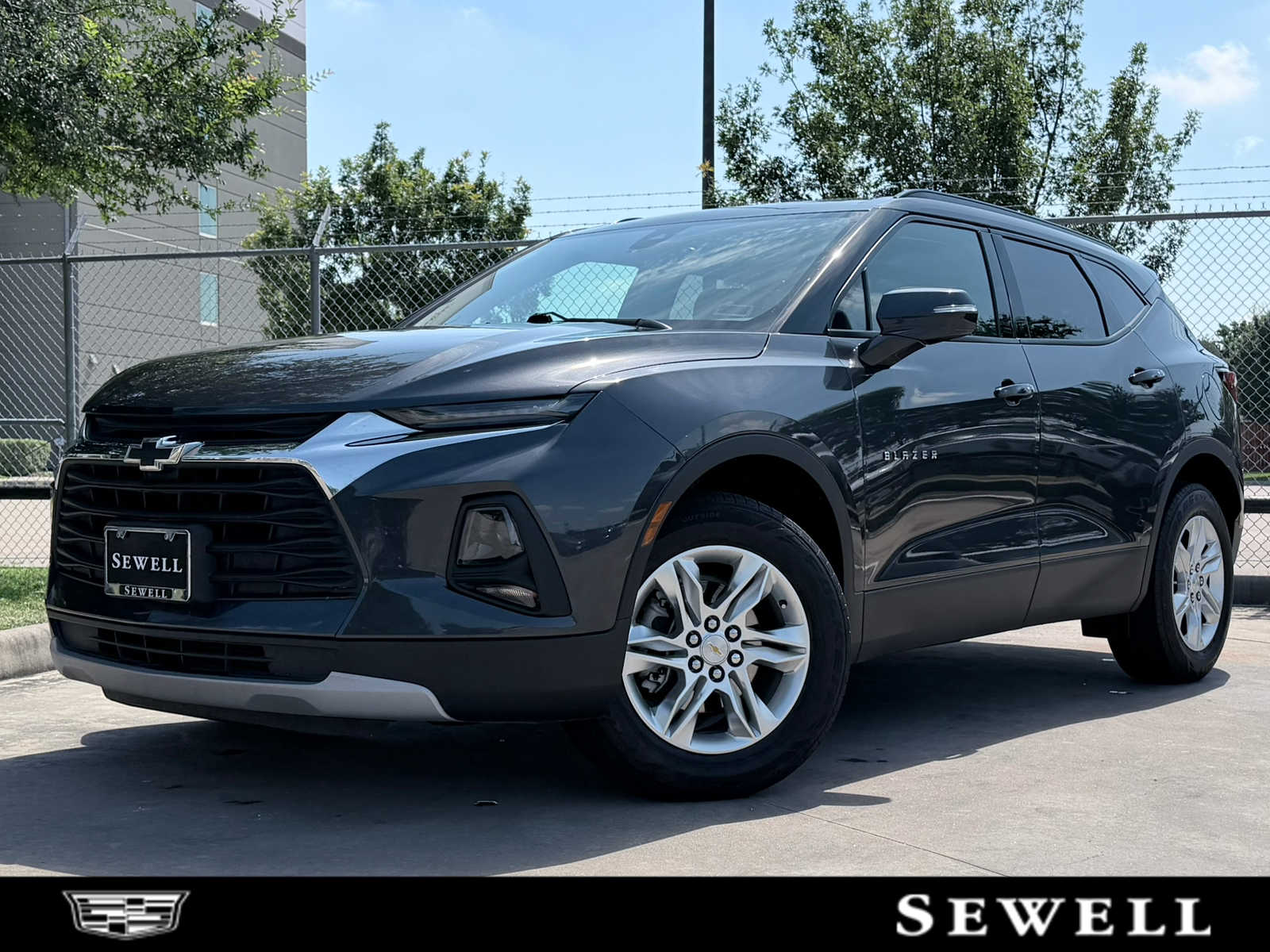 2022 Chevrolet Blazer 2.0T 2LT FWD's photo