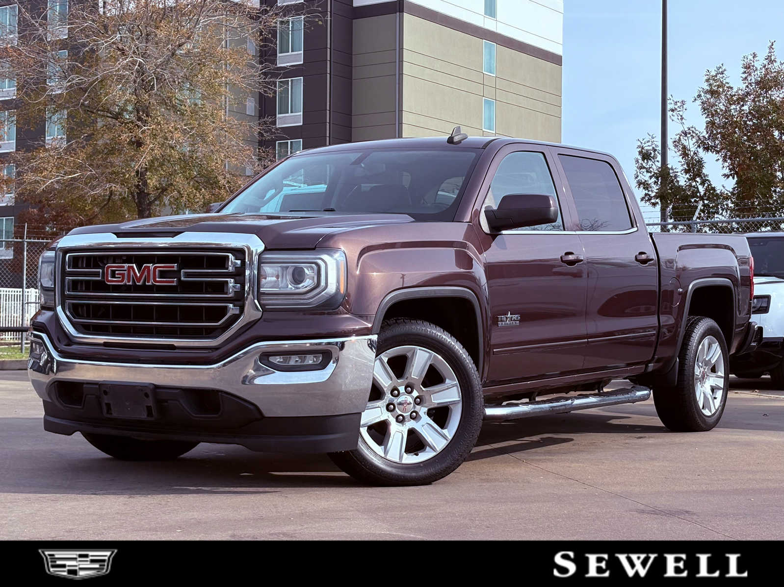 2016 GMC Sierra 1500 SLE's photo