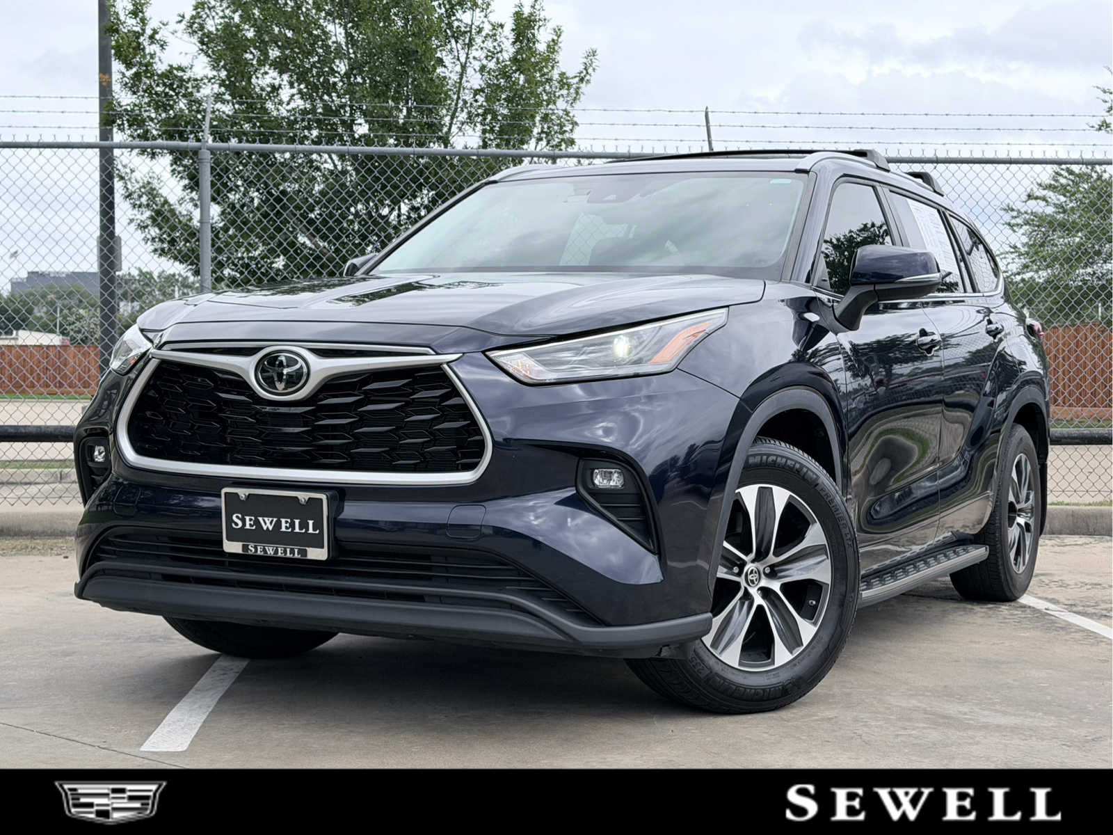 ☆名機☆23-24 HIGHLANDER BLK Lサイズ Pre-Owned 2024 Toyota Highlander LE Utility in #5412327B | Sewell