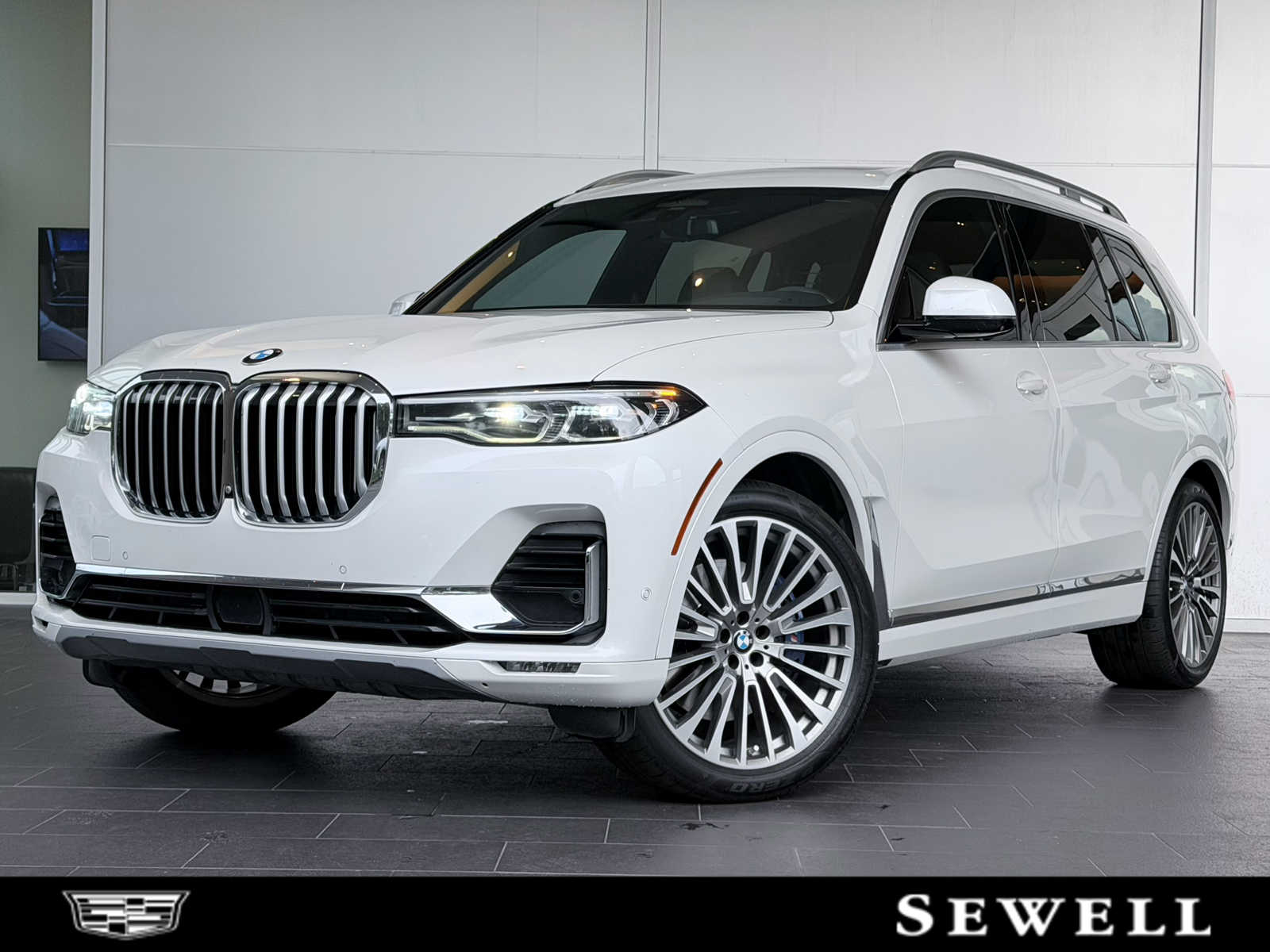 2021 BMW X7