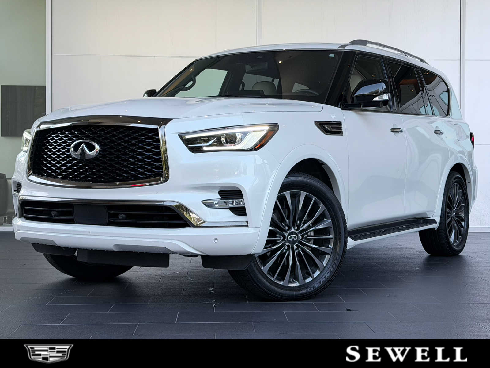 2024 INFINITI QX80