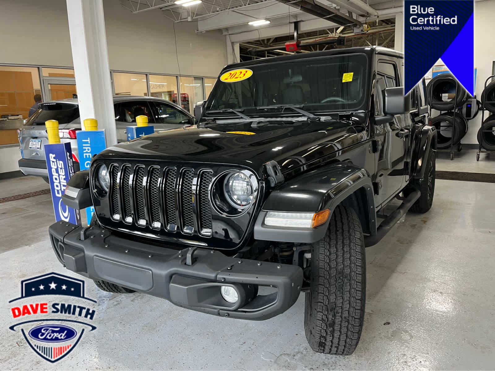 Black Clearcoat 2023 Jeep Wrangler SUV / Crossover Four-Wheel Drive 8-Speed Automatic