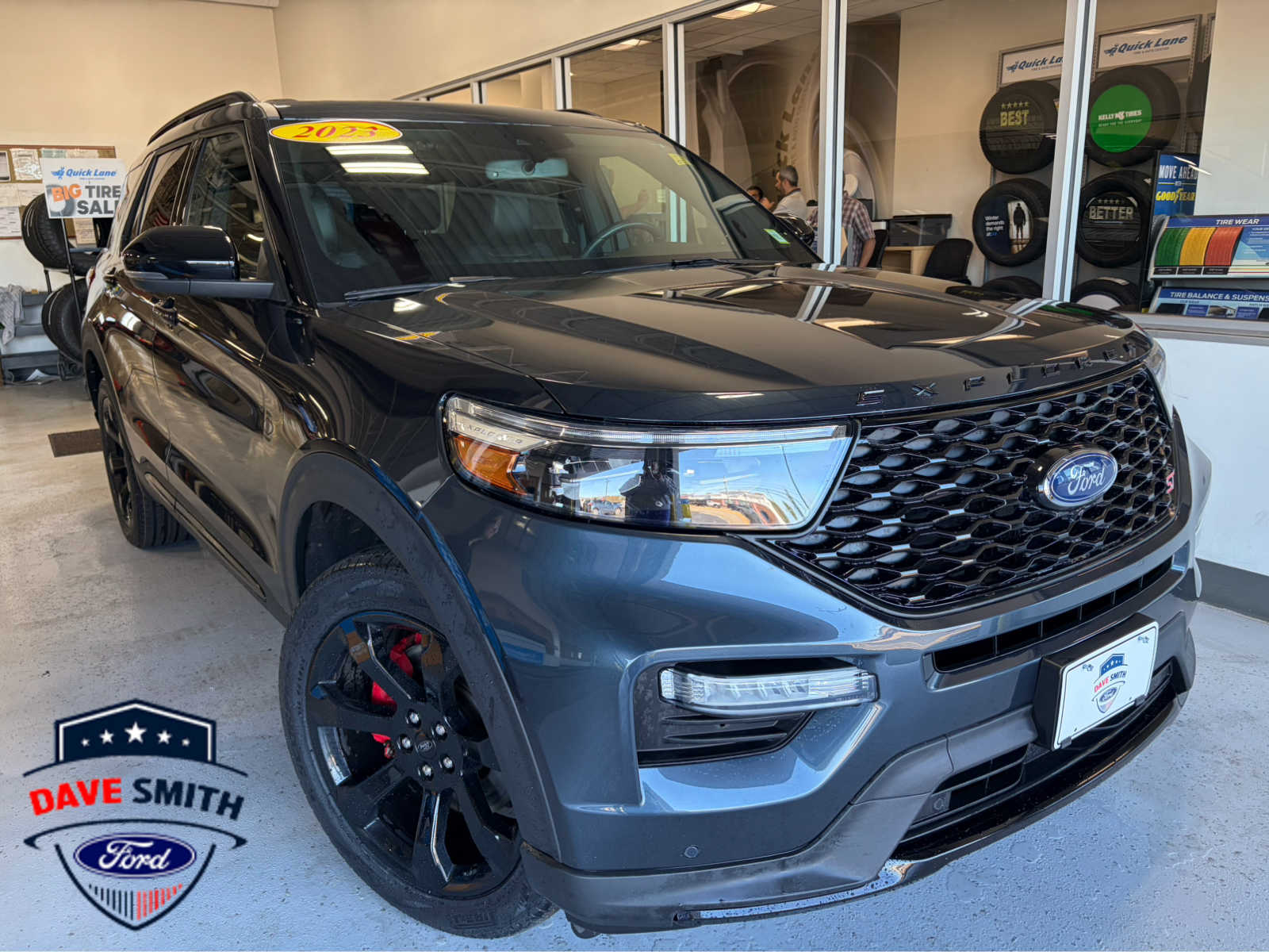 2023 Ford Explorer ST AWD