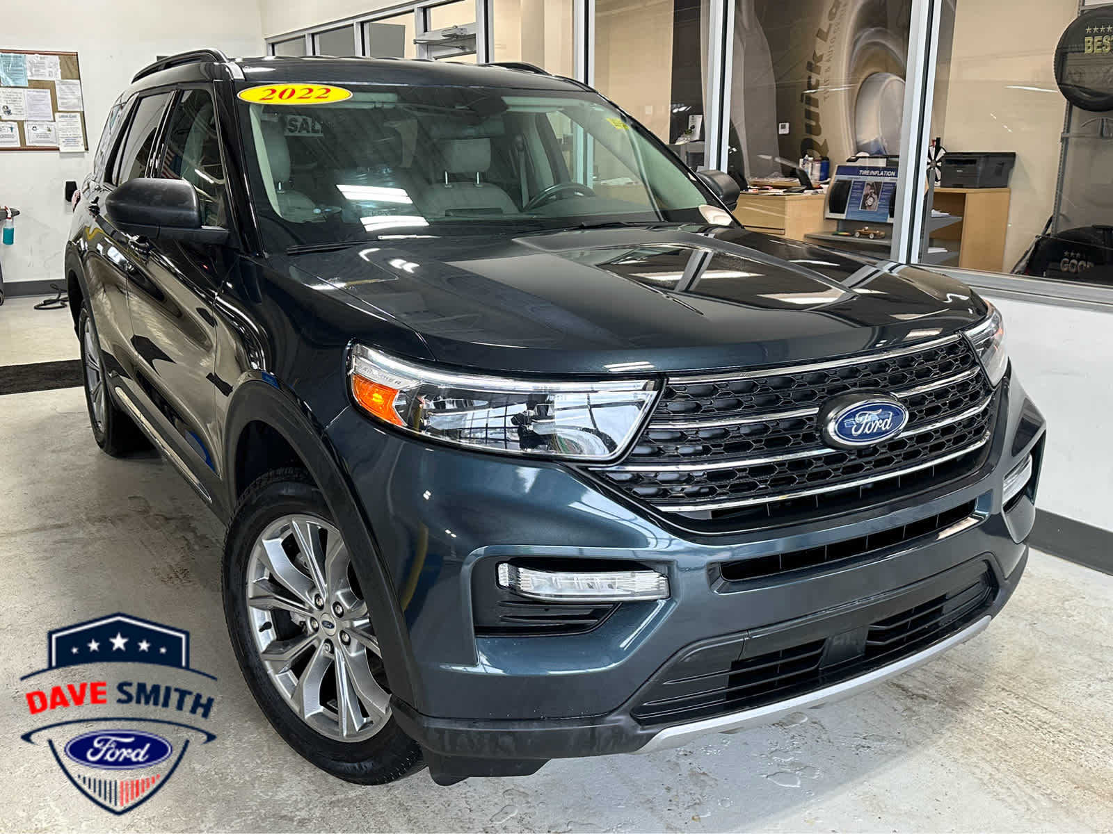 2022 Ford Explorer XLT AWD