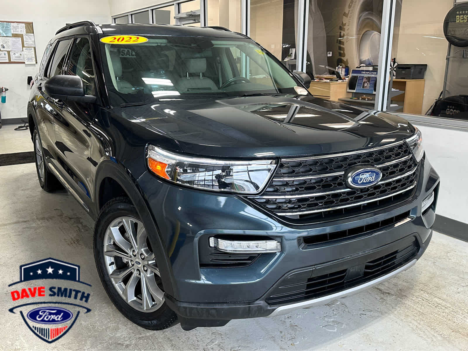 2022 Ford Explorer XLT AWD