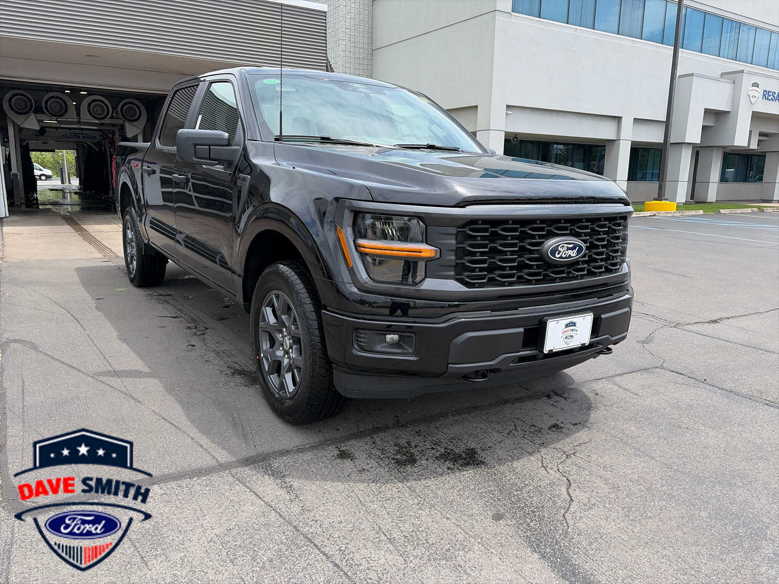 Agate Black Metallic 2026 Ford F-150 STX SuperCrew 4WD Pickup Truck Four-Wheel Drive Automatic
