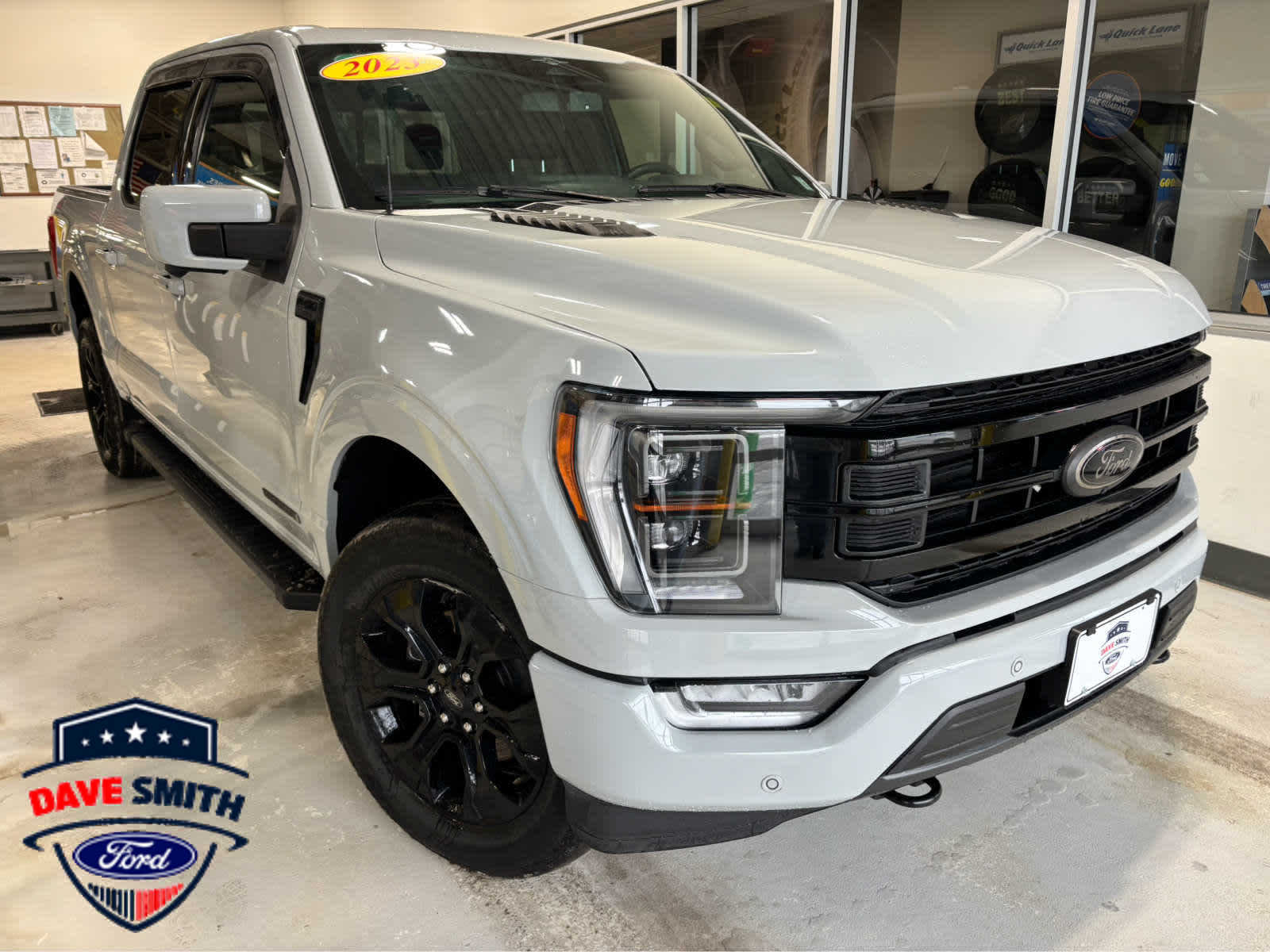 2023 Ford F-150 Lariat SuperCrew 4WD