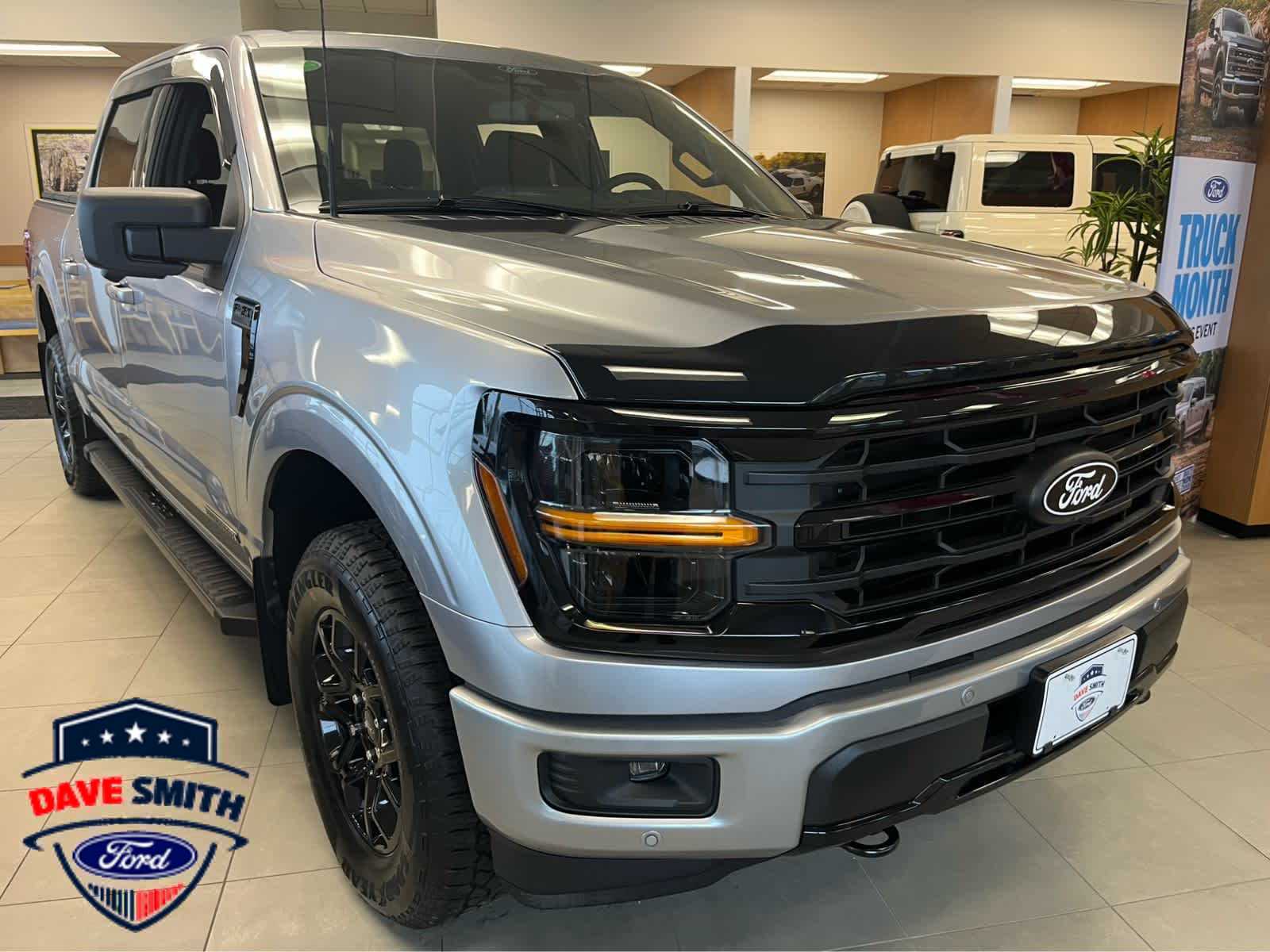 2025 Ford F-150 XLT SuperCrew 4WD