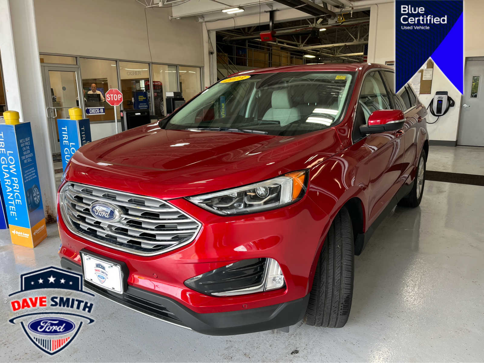Rapid Red Metallic Tinted Clearcoat 2023 Ford Edge SUV / Crossover All-Wheel Drive 8-Speed Automatic