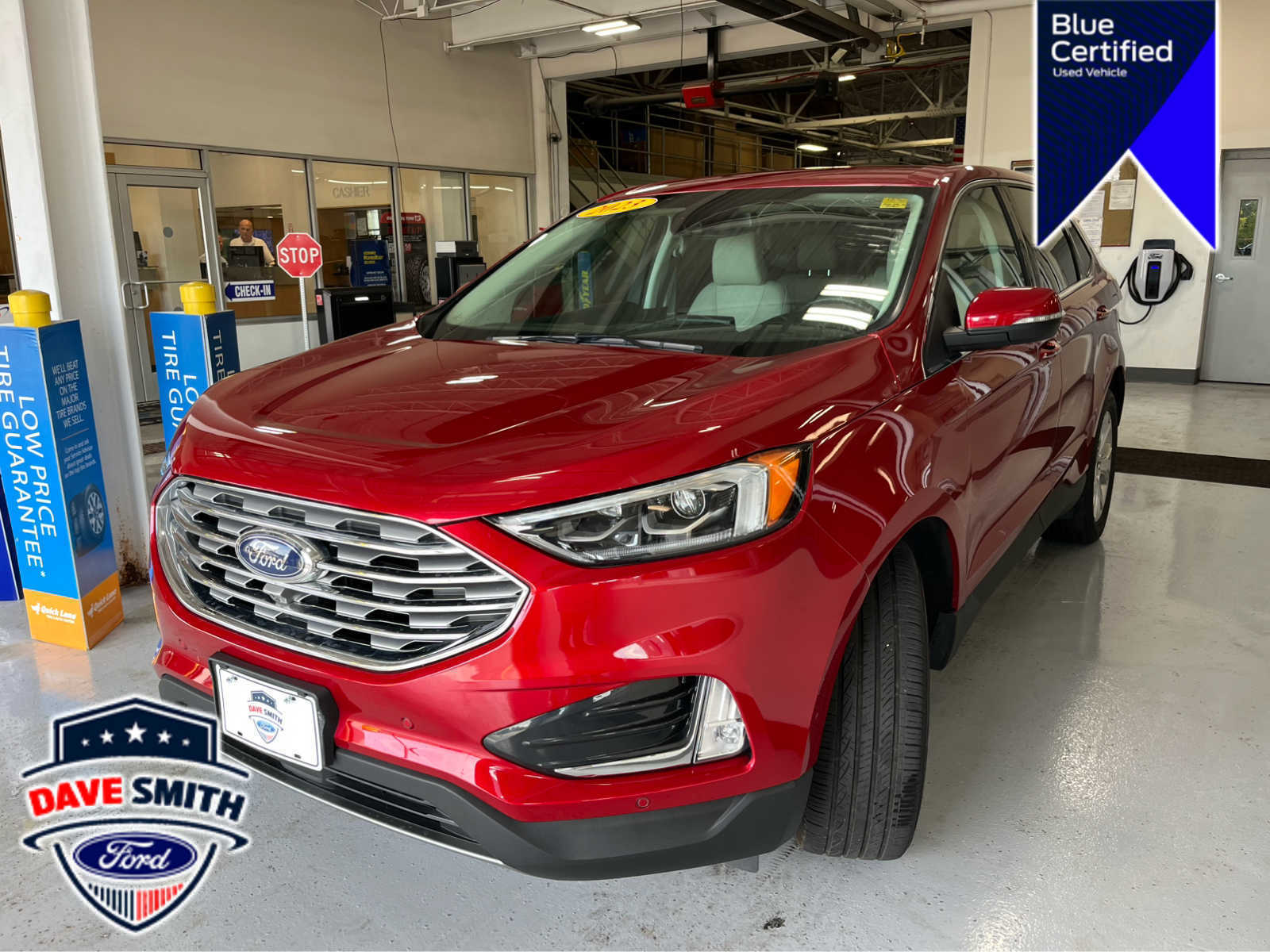 Rapid Red Metallic Tinted Clearcoat 2023 Ford Edge SUV / Crossover All-Wheel Drive 8-Speed Automatic