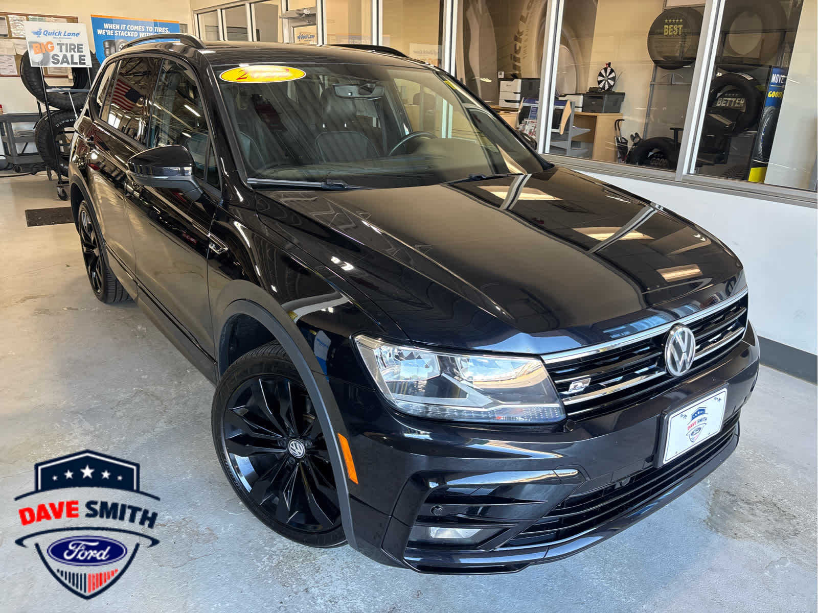 Deep Black Pearl 2021 Volkswagen Tiguan SE R-Line Black 4Motion SUV / Crossover All-Wheel Drive 8-Speed Automatic