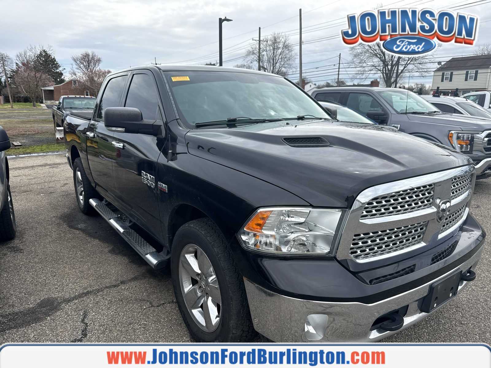 Black Clearcoat 2014 RAM 1500 Big Horn Crew Cab 4WD Pickup Truck Four-Wheel Drive 8-Speed Automatic