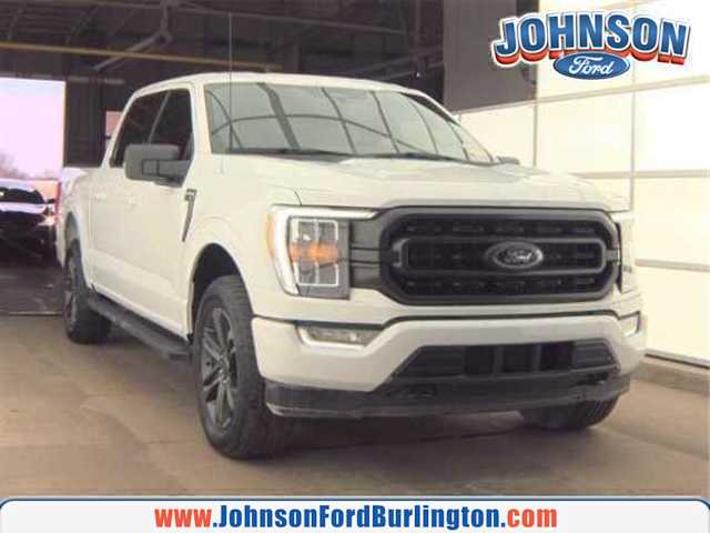 Oxford White 2023 Ford F-150 XLT SuperCrew 4WD Pickup Truck Four-Wheel Drive Automatic