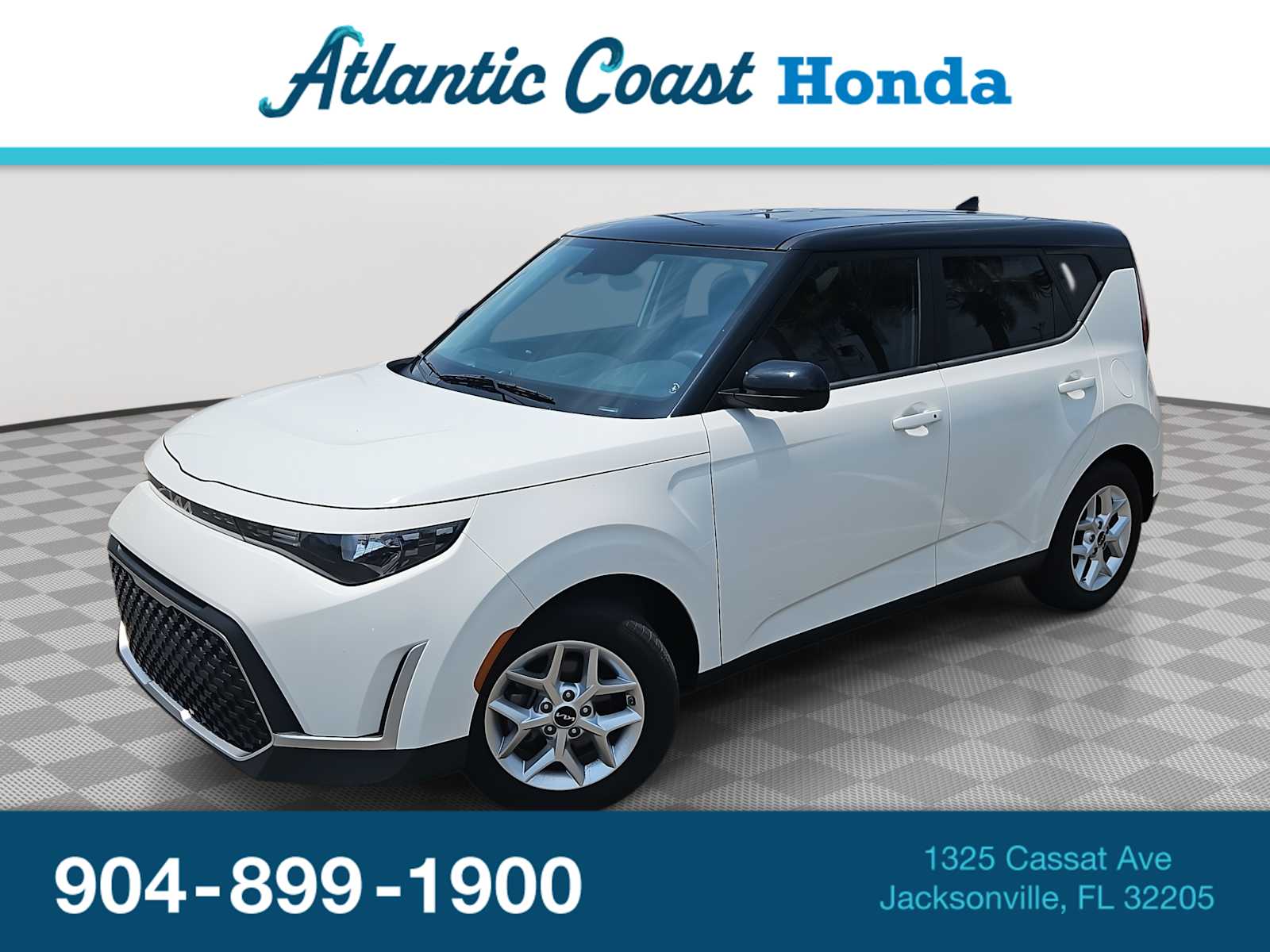 White 2024 Kia Soul SUV / Crossover Front-Wheel Drive Continuously Variable Transmission