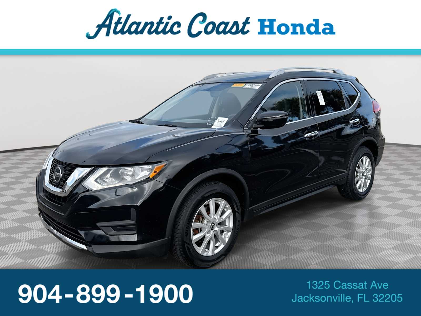 Black 2018 Nissan Rogue SV FWD SUV / Crossover Front-Wheel Drive Continuously Variable Transmission