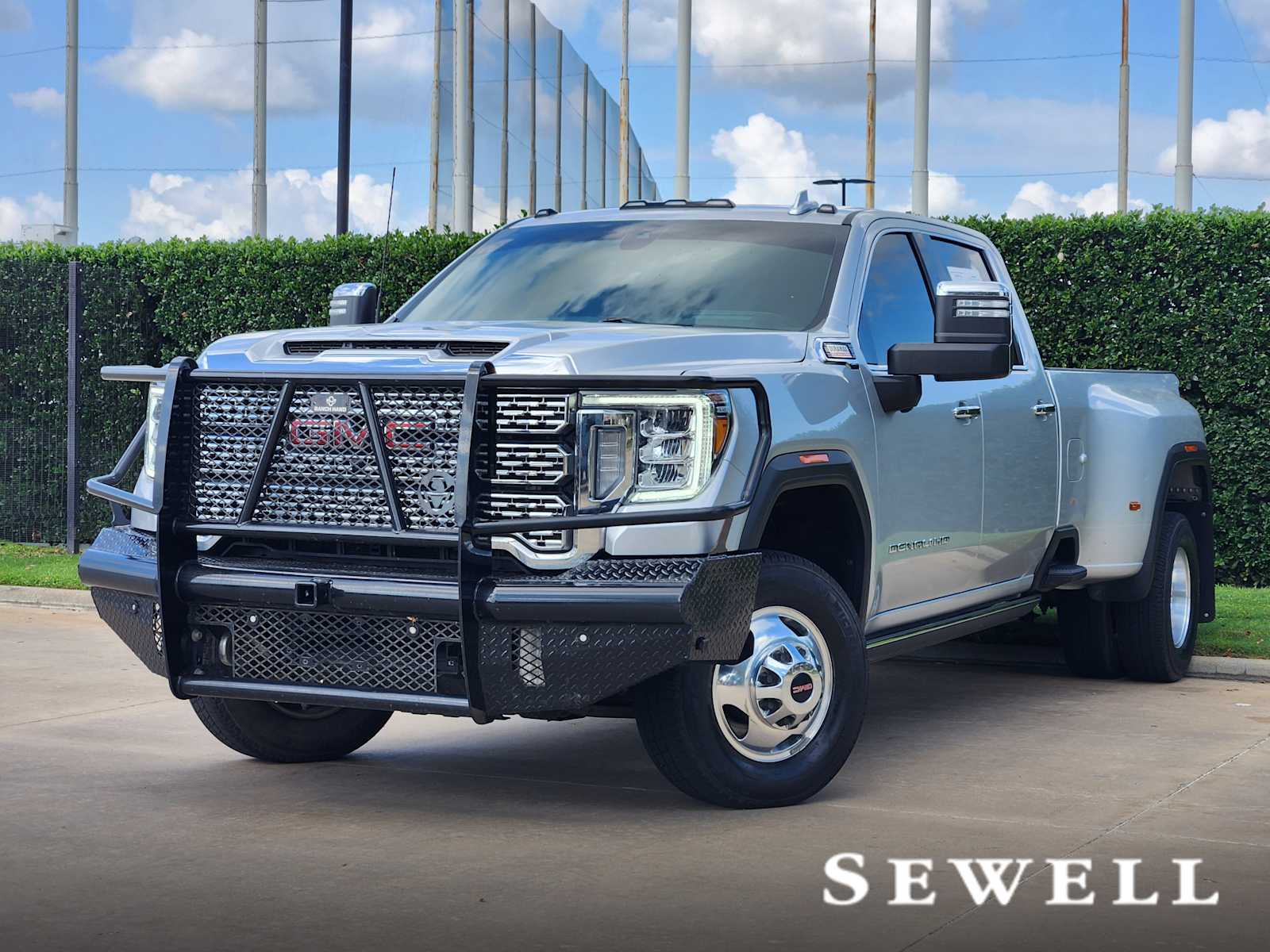 2023 GMC Sierra 3500HD Denali