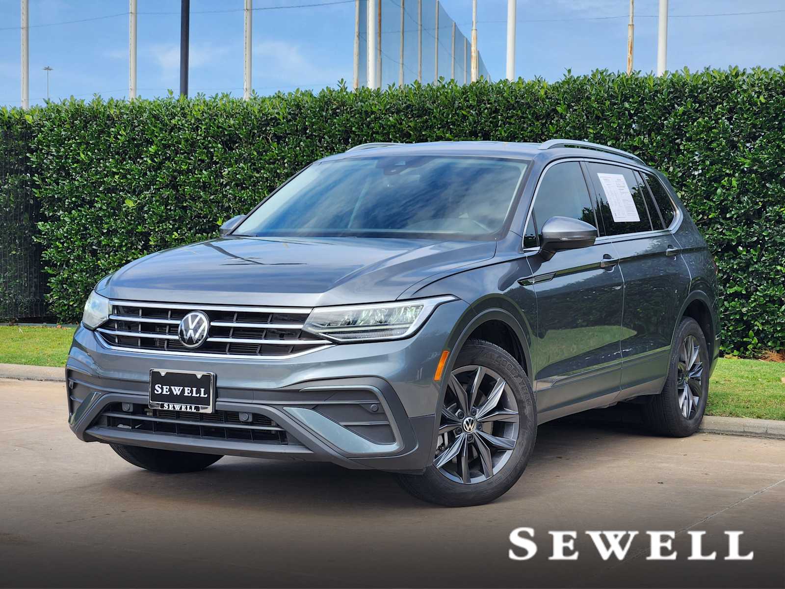 2023 Volkswagen Tiguan SE